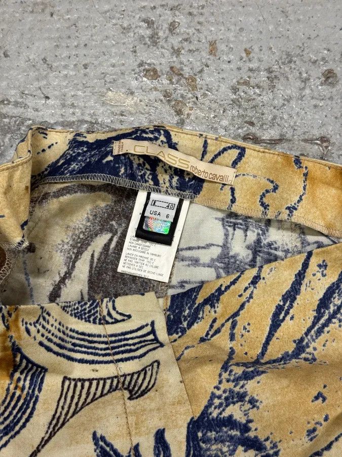 Roberto Cavalli 2000s Cavalli Class Eagle Boat Tatoo Beige Pants Size 24" / US 00 / IT 34 - 10 Thumbnail