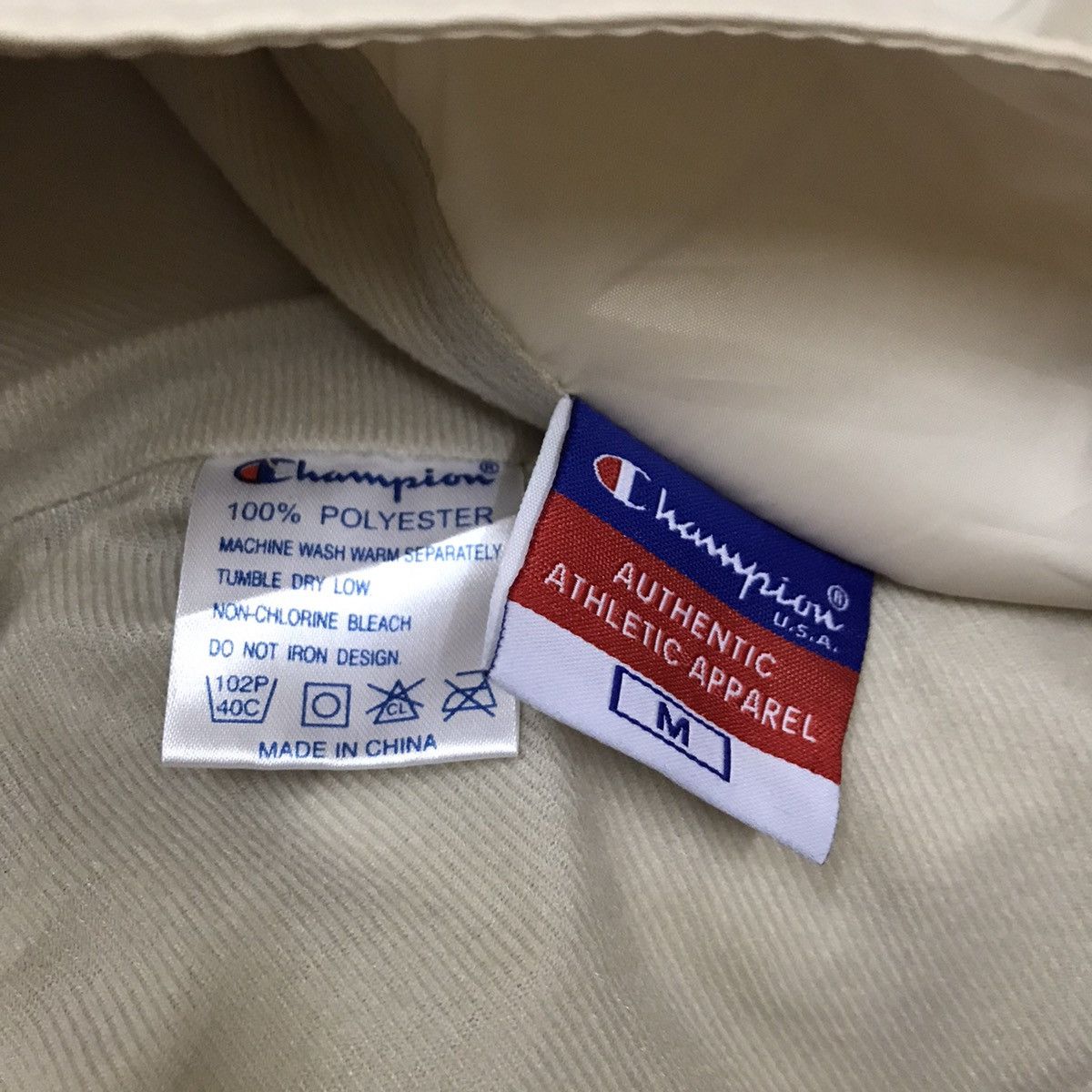 Champion × Vintage Vintage Champion Authentic Athletic Apparel Windbreaker Size US M / EU 48-50 / 2 - 13 Thumbnail