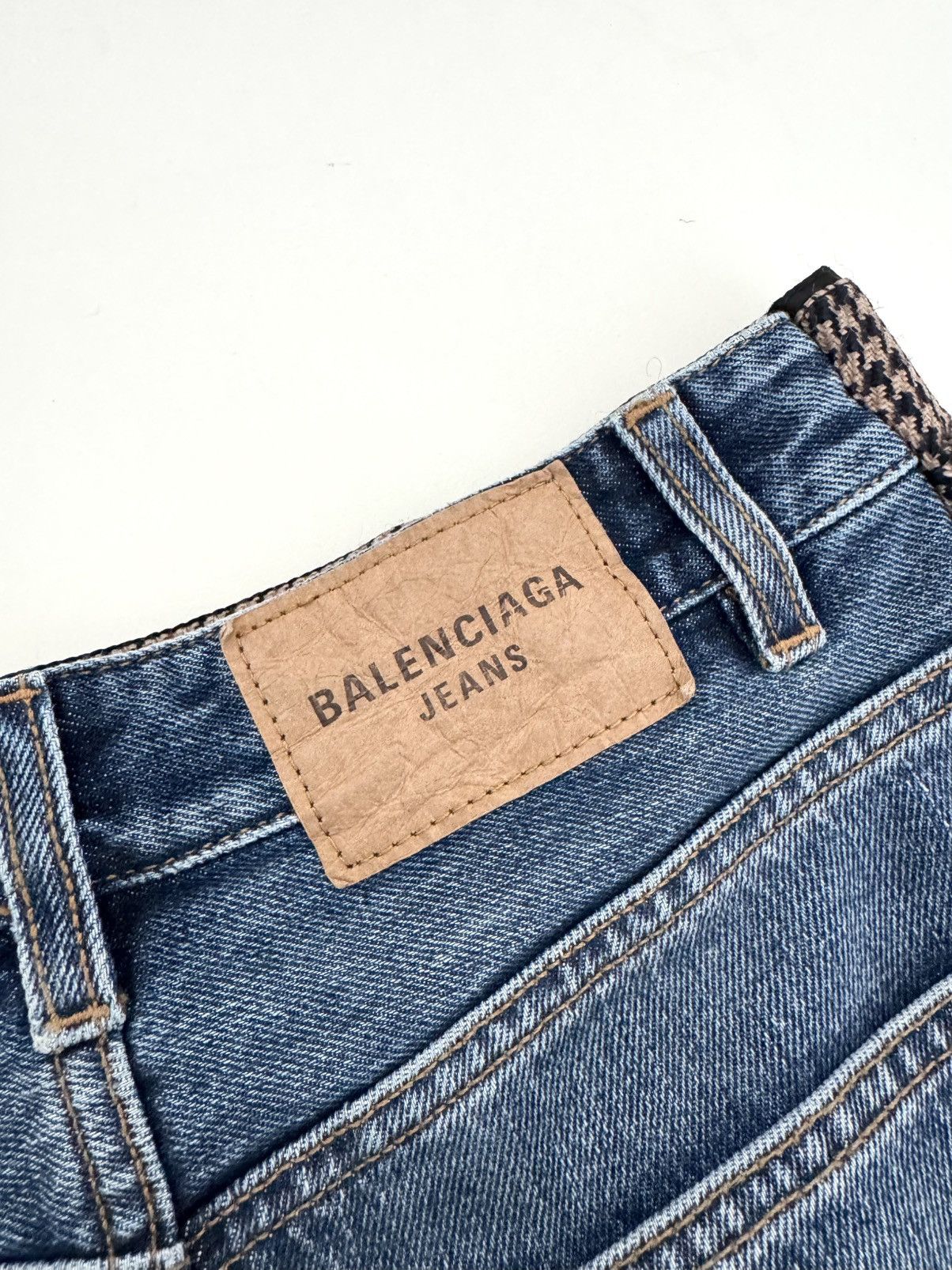 Balenciaga NWT Balenciaga Trompe L'Oeil Skirt Midi Front Short Back Size 26" / US 2 / IT 38 - 7 Thumbnail