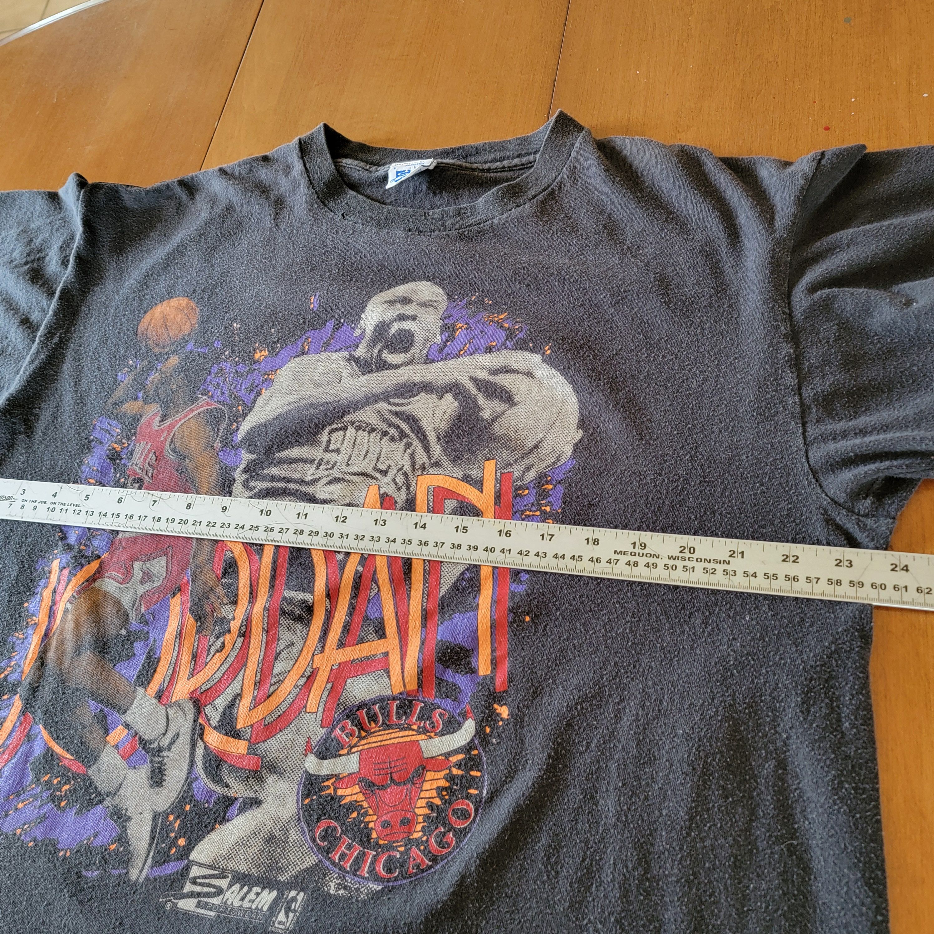Salem Sportswear × Vintage 90s Michael Jordan Salem Sportswear T-shirt Size US L / EU 52-54 / 3 - 6 Thumbnail