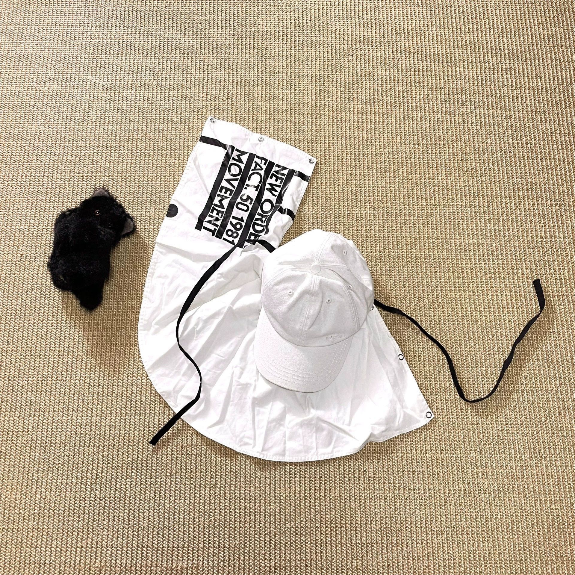 Raf Simons Raf Simons 18SS joy Happy Split Biebu Cap-2508 Size ONE SIZE - 1 Thumbnail