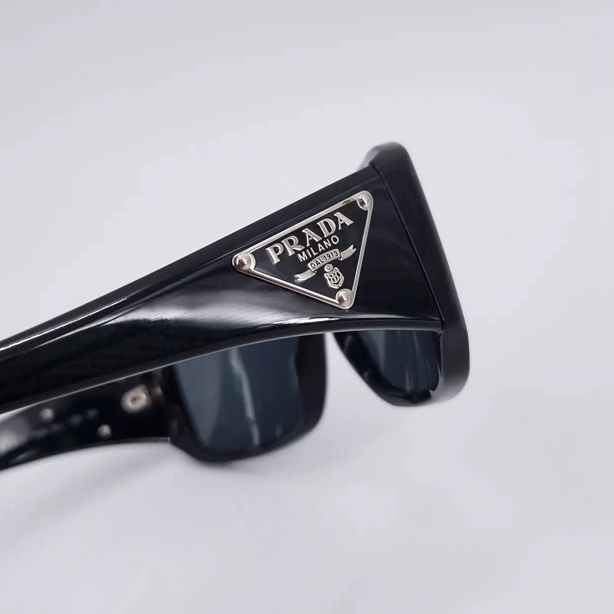 Prada × Vintage Prada sunglasses pr 17ws authentic Size ONE SIZE - 5 Thumbnail