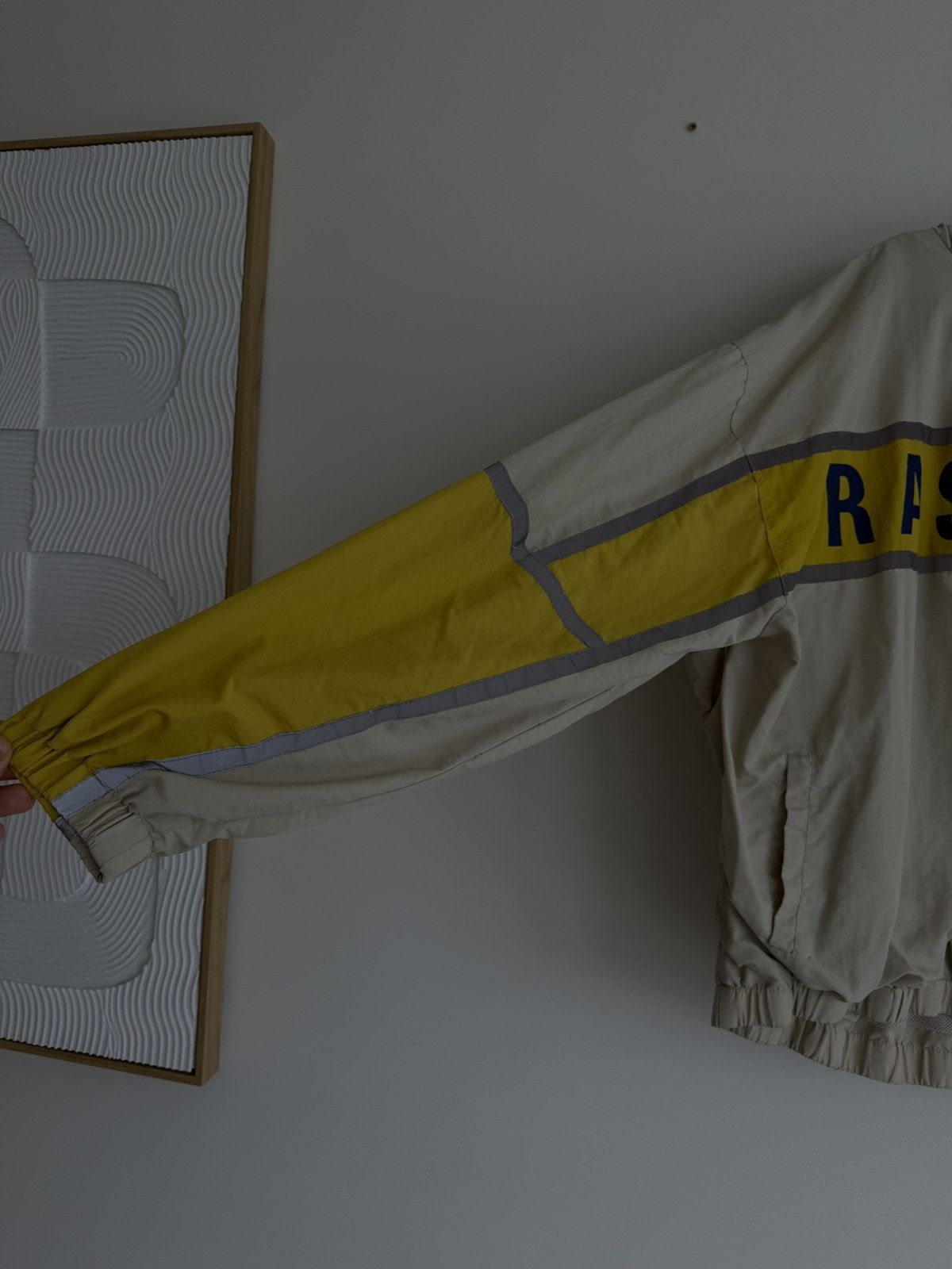The GV Gallery GV Gallery Raspberry Reflective Windbreaker Jacket Size US XL / EU 56 / 4 - 3 Thumbnail