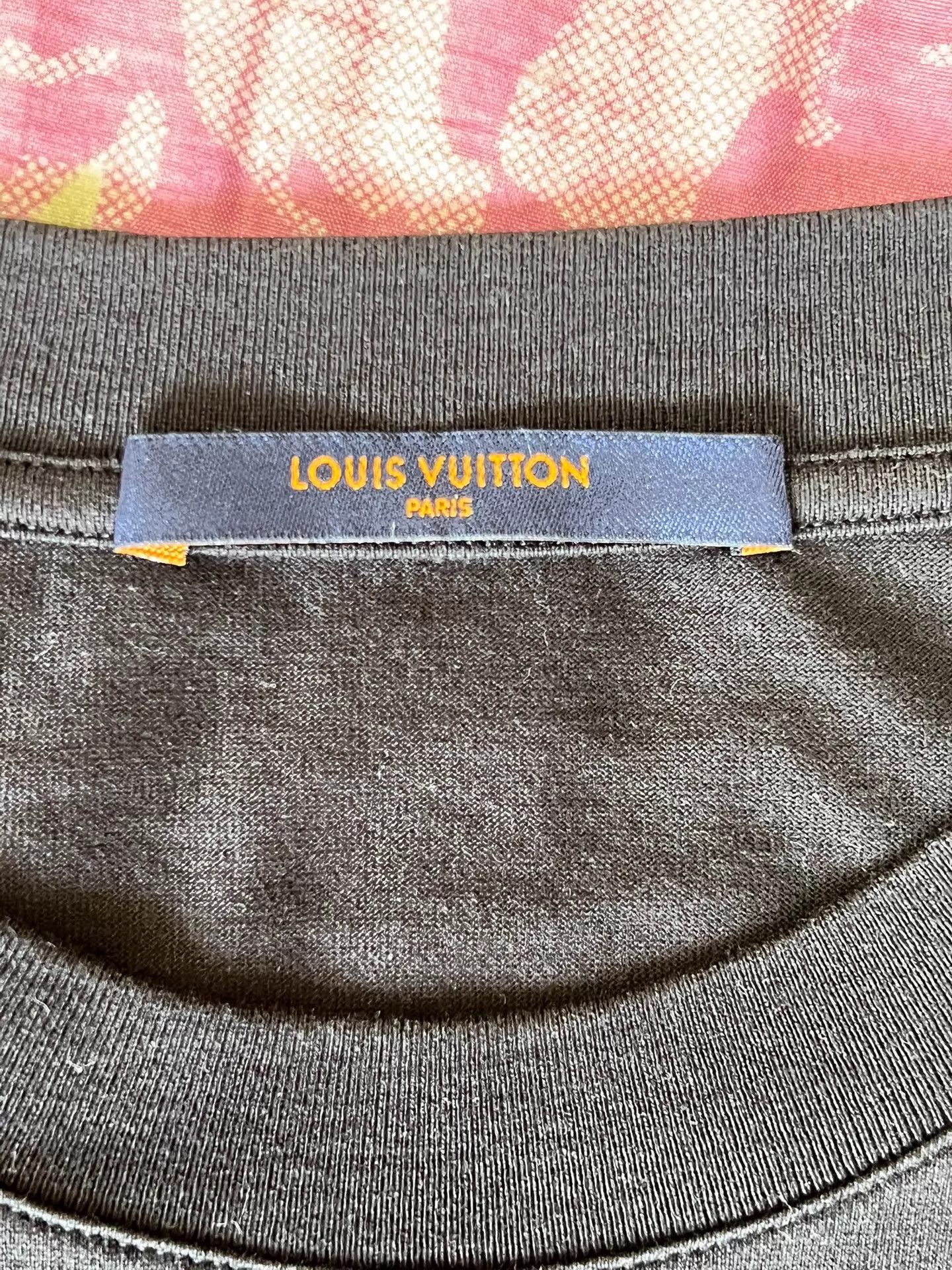 Louis Vuitton LV Double-Sided Smoke Logo Short Sleeve T-Shirt S Size US S / EU 44-46 / 1 - 6 Thumbnail