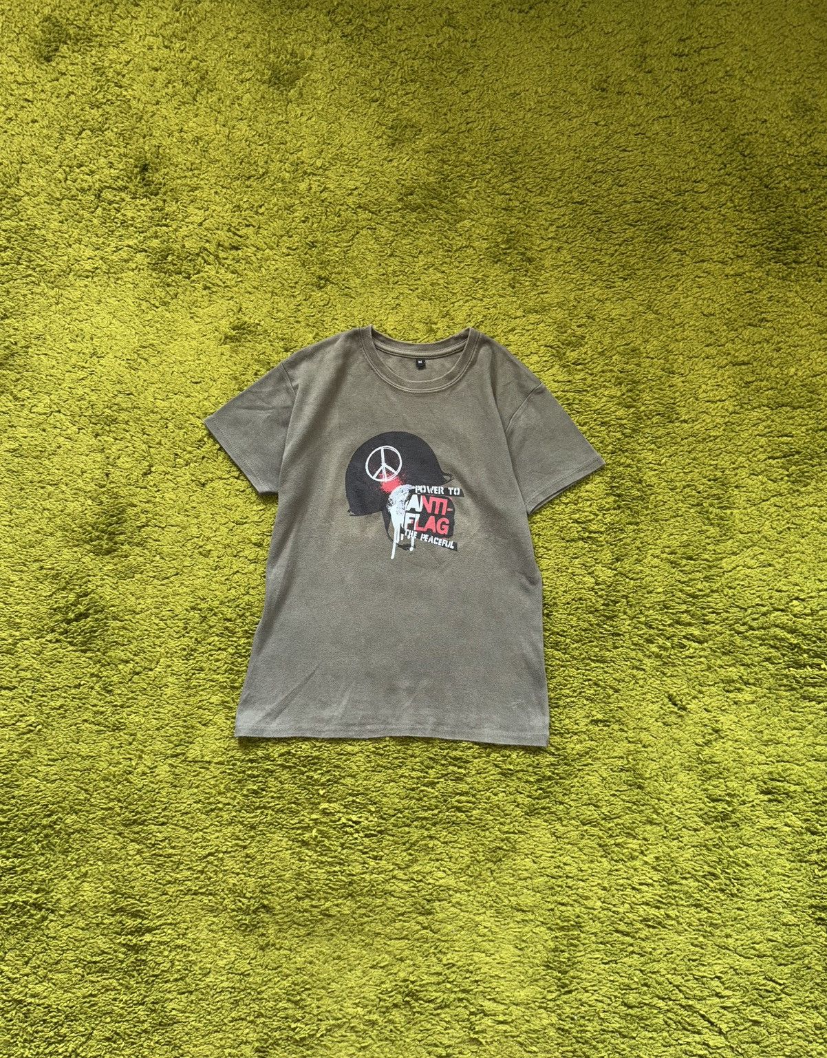 Band Tees 2000s vintage Anti-flag Power to the Peaceful t-shirt Y2K Size M / US 6-8 / IT 42-44 - 1 Thumbnail