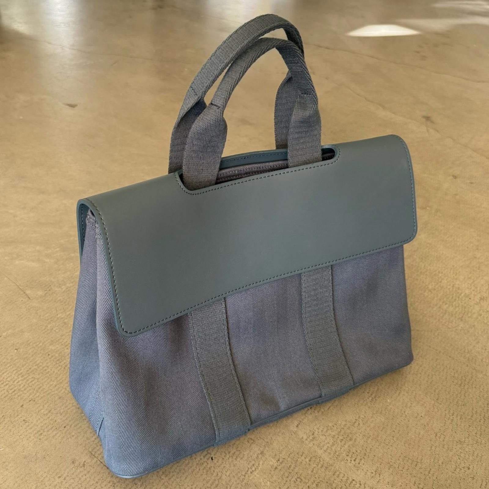 Nordstrom Valparaiso Style Canvas Tote Bag / Blue Size ONE SIZE - 1 Thumbnail