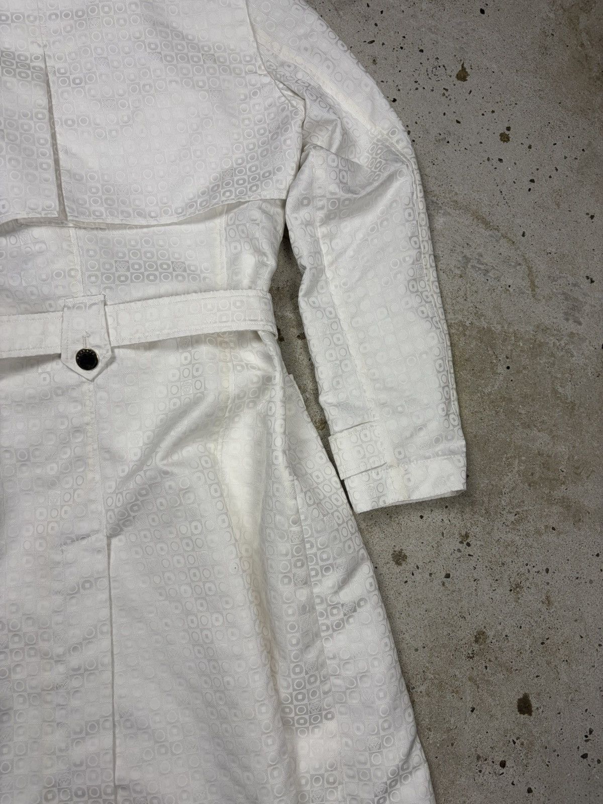 Versace 2000s Gianni Versace Double Breasted Trench Coat Jacquard Size M / US 6-8 / IT 42-44 - 19 Thumbnail