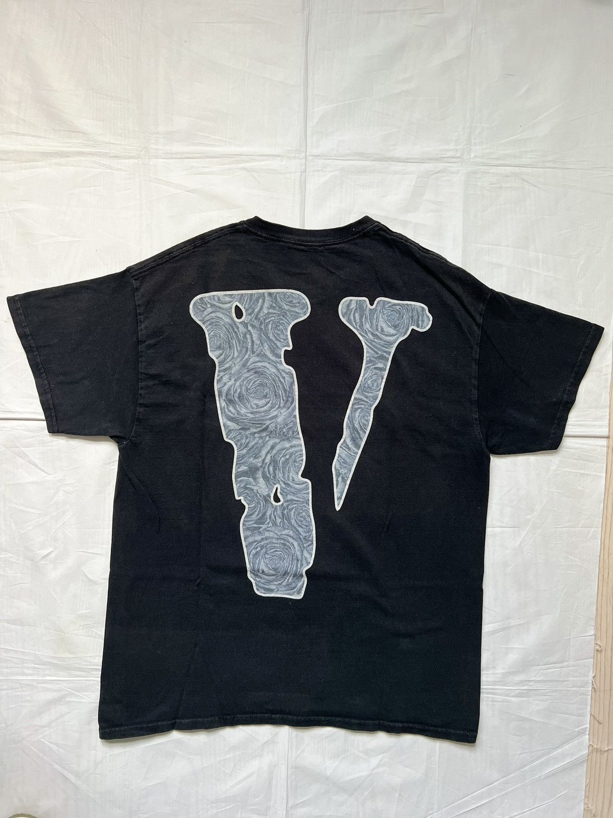 Vlone VLONE “The Woo” Pop Smoke Tribute T-Shirt – L – 2020 Release Size US L / EU 52-54 / 3 - 2 Thumbnail