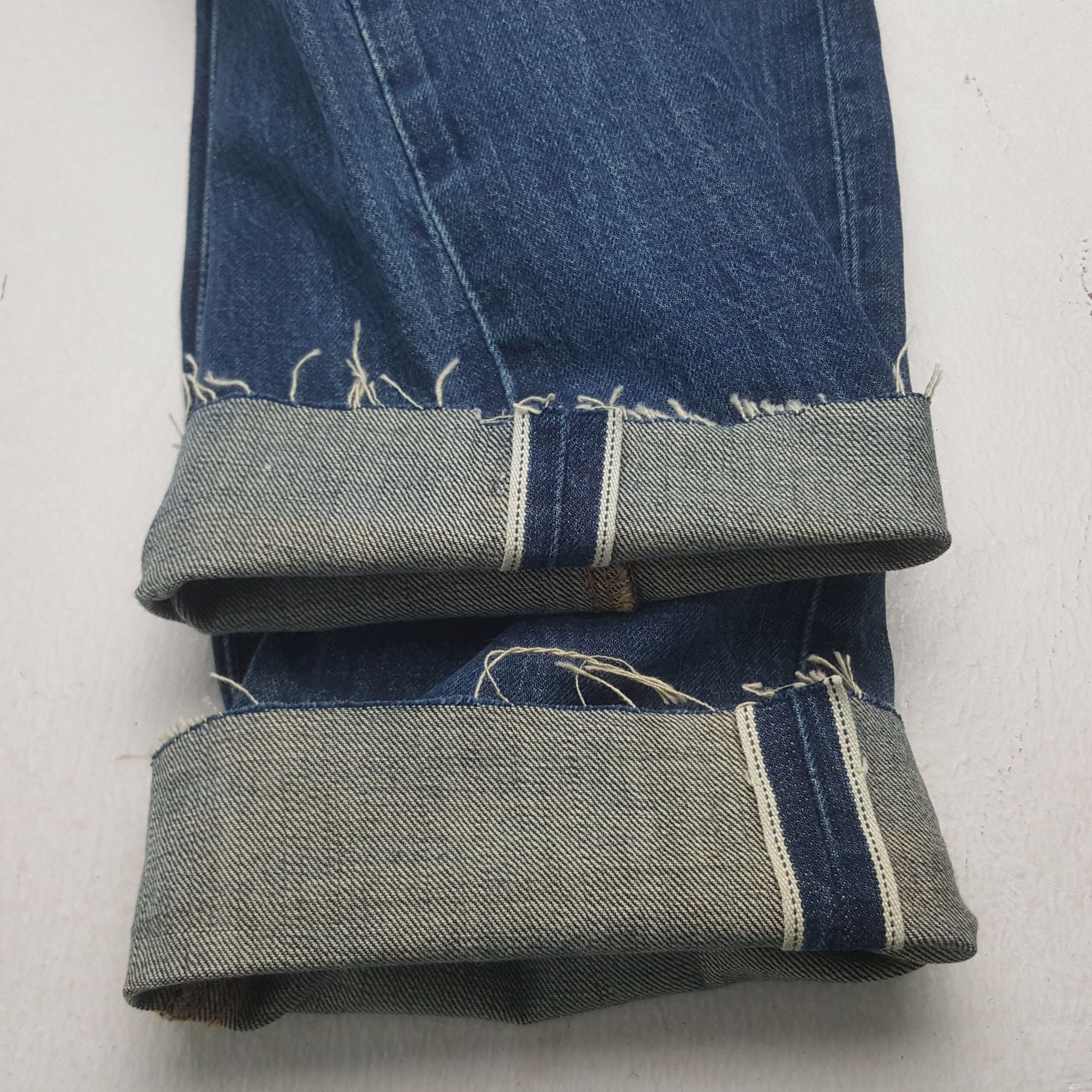 Levi's Vintage Clothing Vintage Levi's 501 Selvedge Denim Jeans Size US 32 / EU 48 - 11 Thumbnail