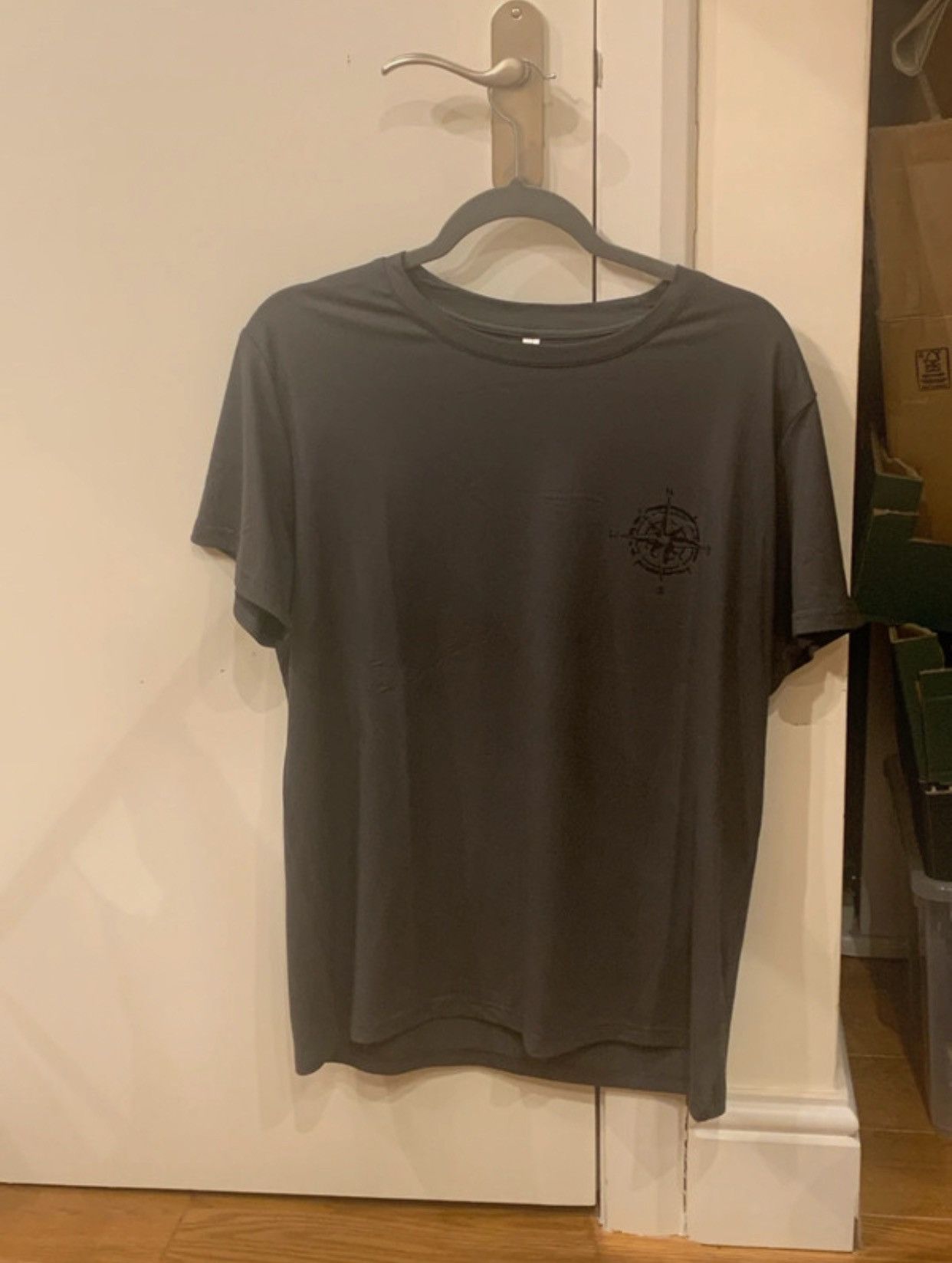 Shein Black T-shirt Size US M / EU 48-50 / 2 - 1 Thumbnail