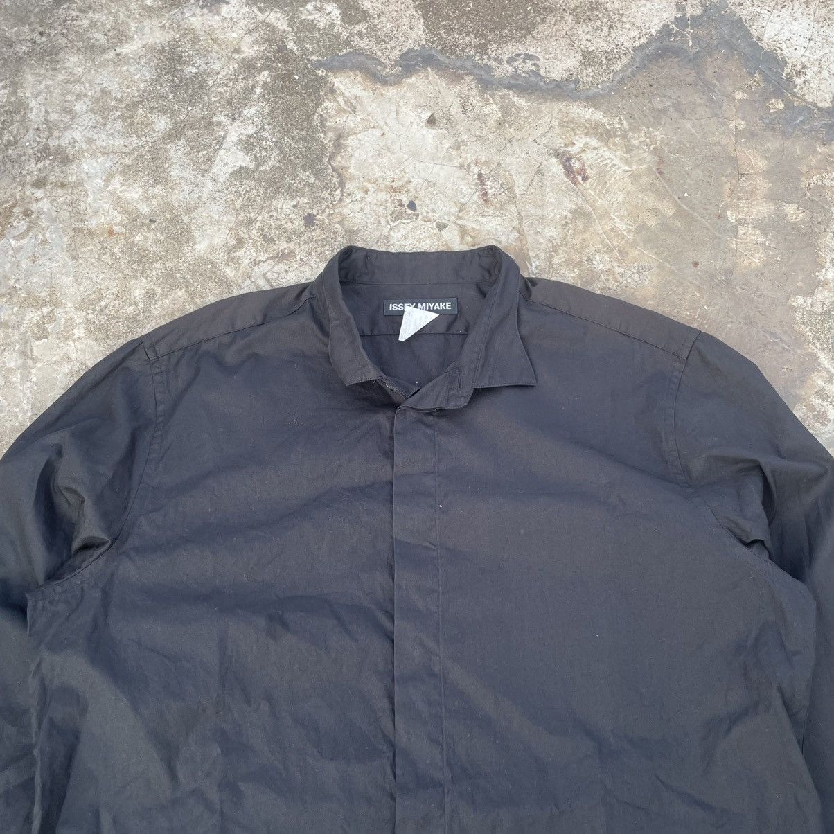 Issey Miyake Issey Miyake Black Long Sleeve Shirt Made in Japan Size US L / EU 52-54 / 3 - 3 Thumbnail