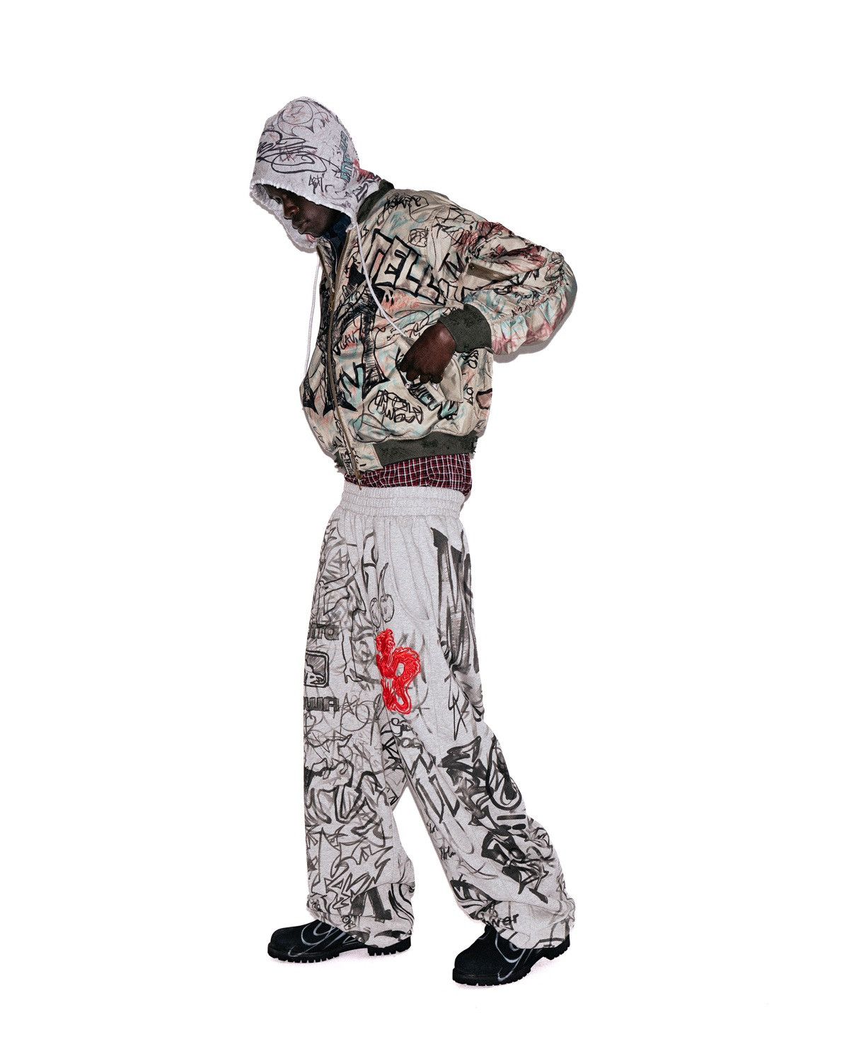 Mowalola MOWALOLA 2026 Graffiti Reversible Bomber Jacket L Size US L / EU 52-54 / 3 - 19 Thumbnail
