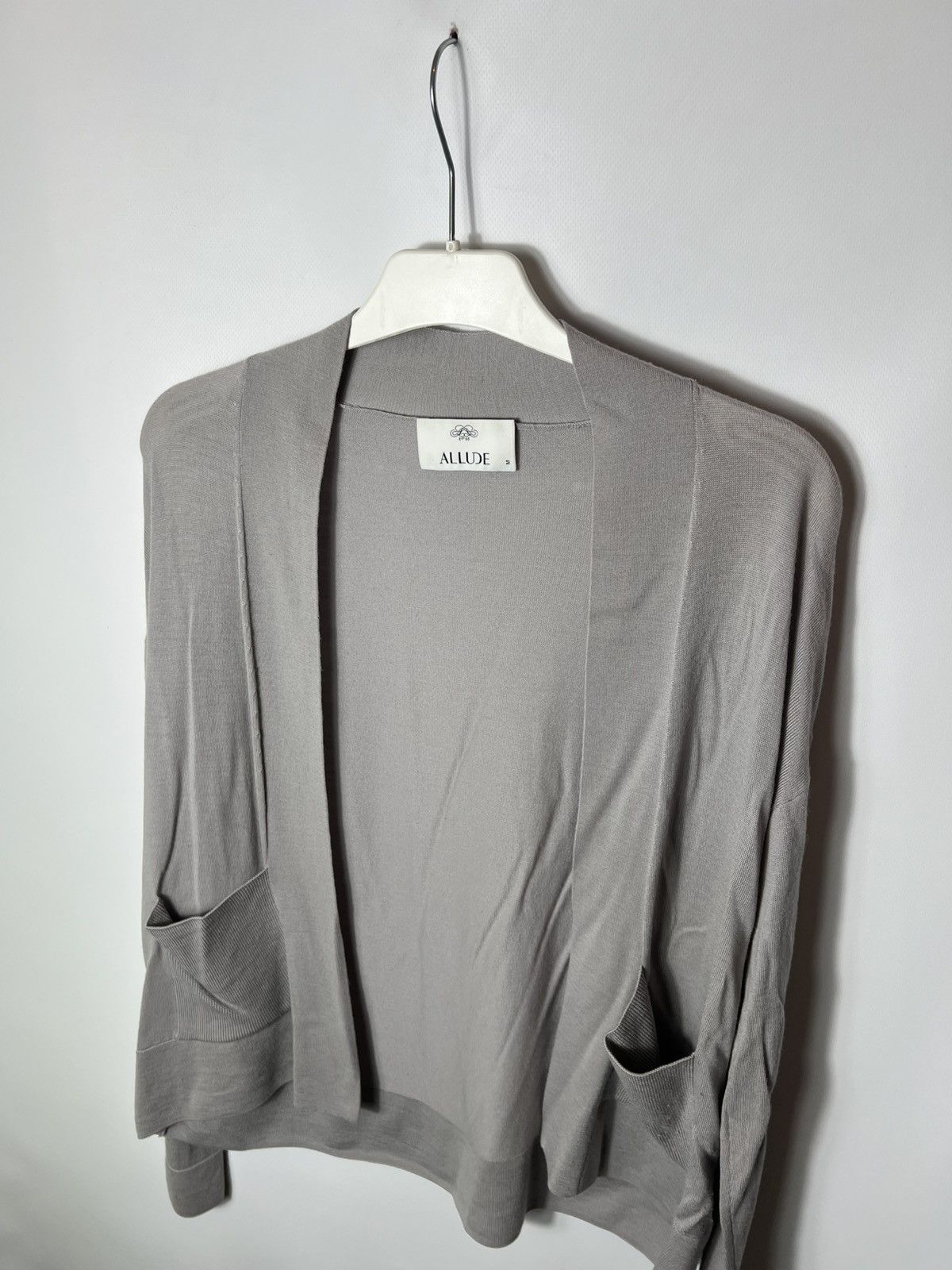Allude Vintage luxury designer Allude Gray Wool Cardigan Size M Size M / US 6-8 / IT 42-44 - 3 Thumbnail