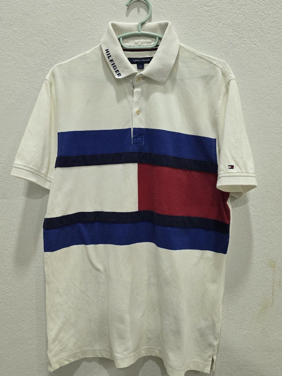 Tommy Hilfiger Block Colour Big Flag Logo POLO Shirt M Size US M / EU 48-50 / 2 - 1 Thumbnail