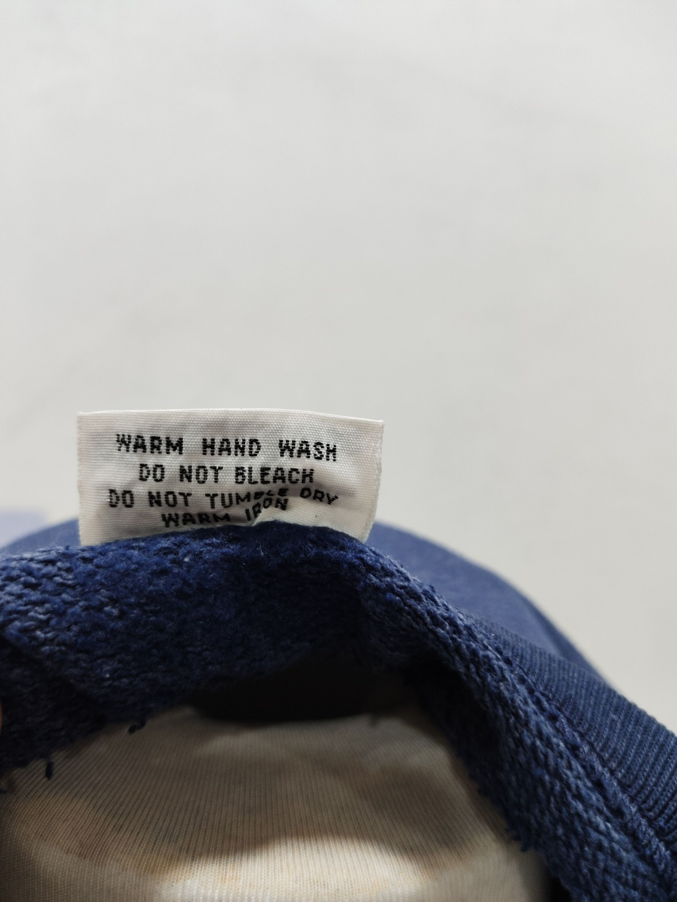 Kent Wang Vintage Australia Sweatshirt by Kenwang Size US M / EU 48-50 / 2 - 4 Thumbnail