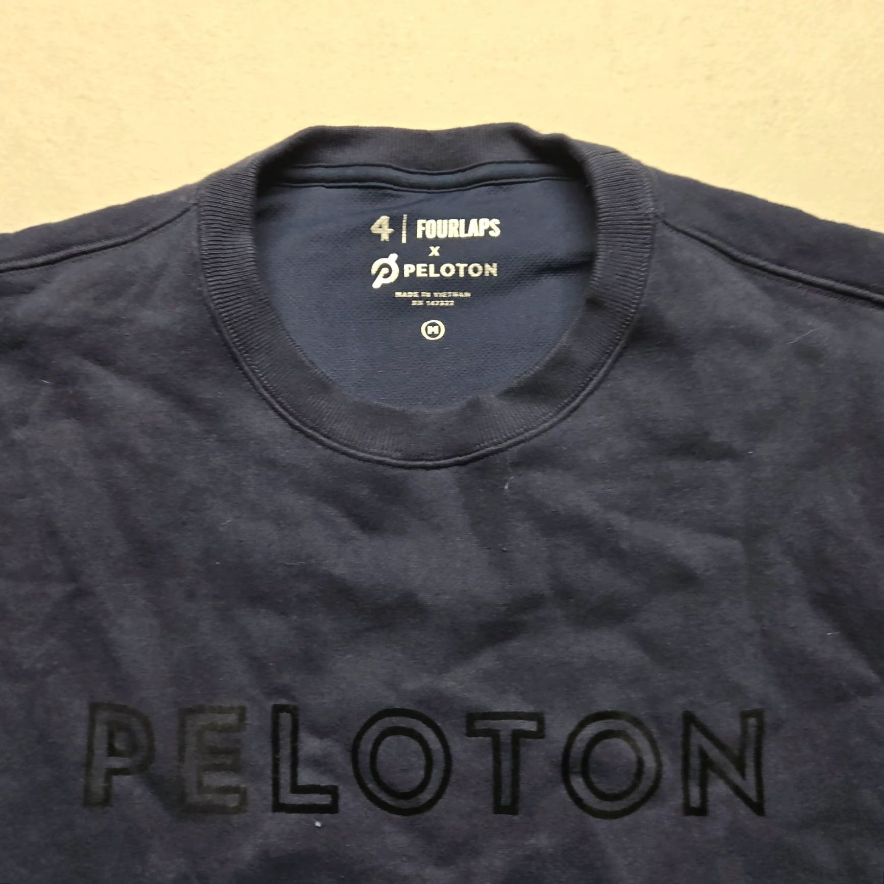 Vintage Peloton x Fourlaps Heavyweight Crewneck Sweatshirt Pockets Navy Blue Women's M Navy Blue Peloton Sweatshirt Pockets (adjust) Size M / US 6-8 / IT 42-44 - 2 Thumbnail