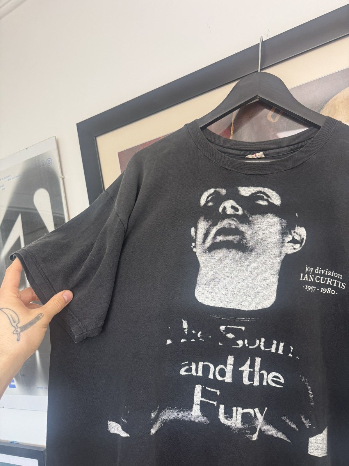 Band Tees Vintage 80s Ian Curtis Joy Division Memorial Tee Very Rare Size US XL / EU 56 / 4 - 2 Thumbnail