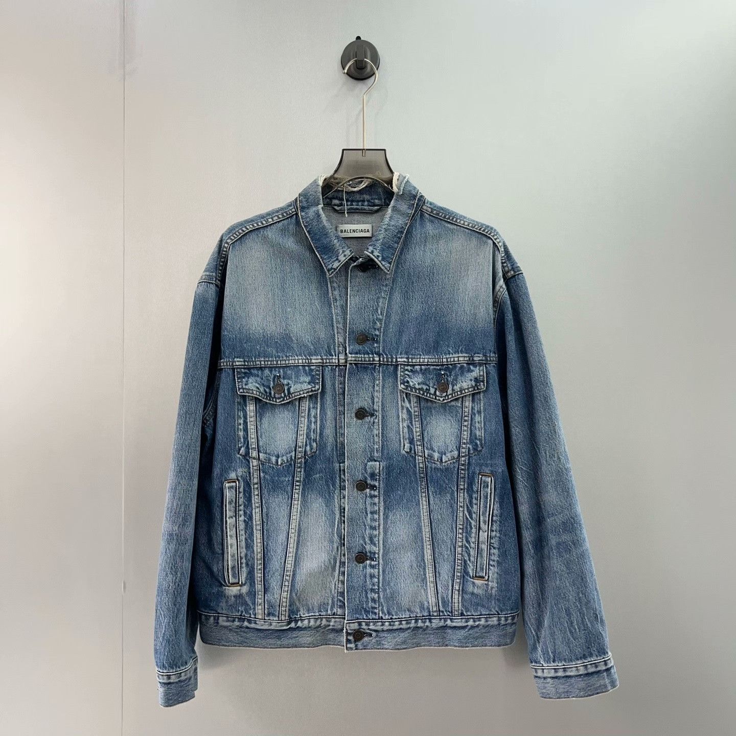 Balenciaga Balenciaga Retro Denim Jacket 34 Women Size XS / US 0-2 / IT 36-38 - 1 Thumbnail