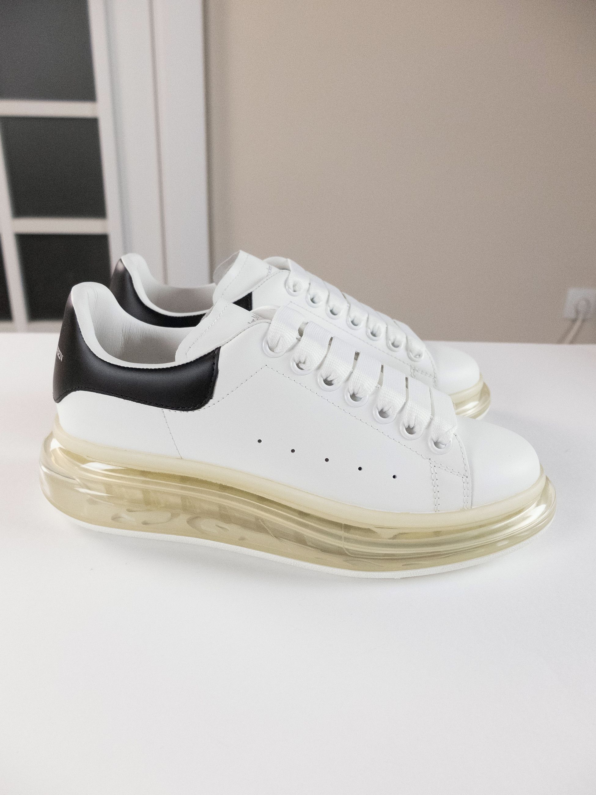 Alexander McQueen ALEXANDER MCQUEEN white clear sole oversize sneakers q Size US 8.5 / IT 38.5 - 4 Thumbnail