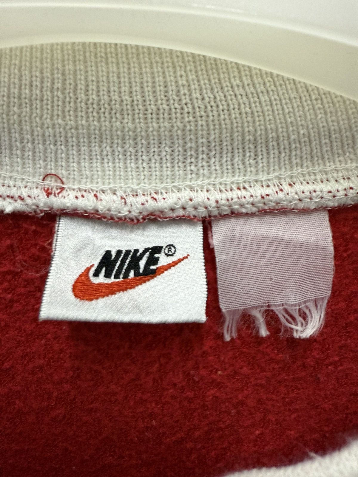 Nike 🔥90's Vintage Nike Embroided Swoosh Logo Crew Neck Sweat Size US S / EU 44-46 / 1 - 5 Thumbnail