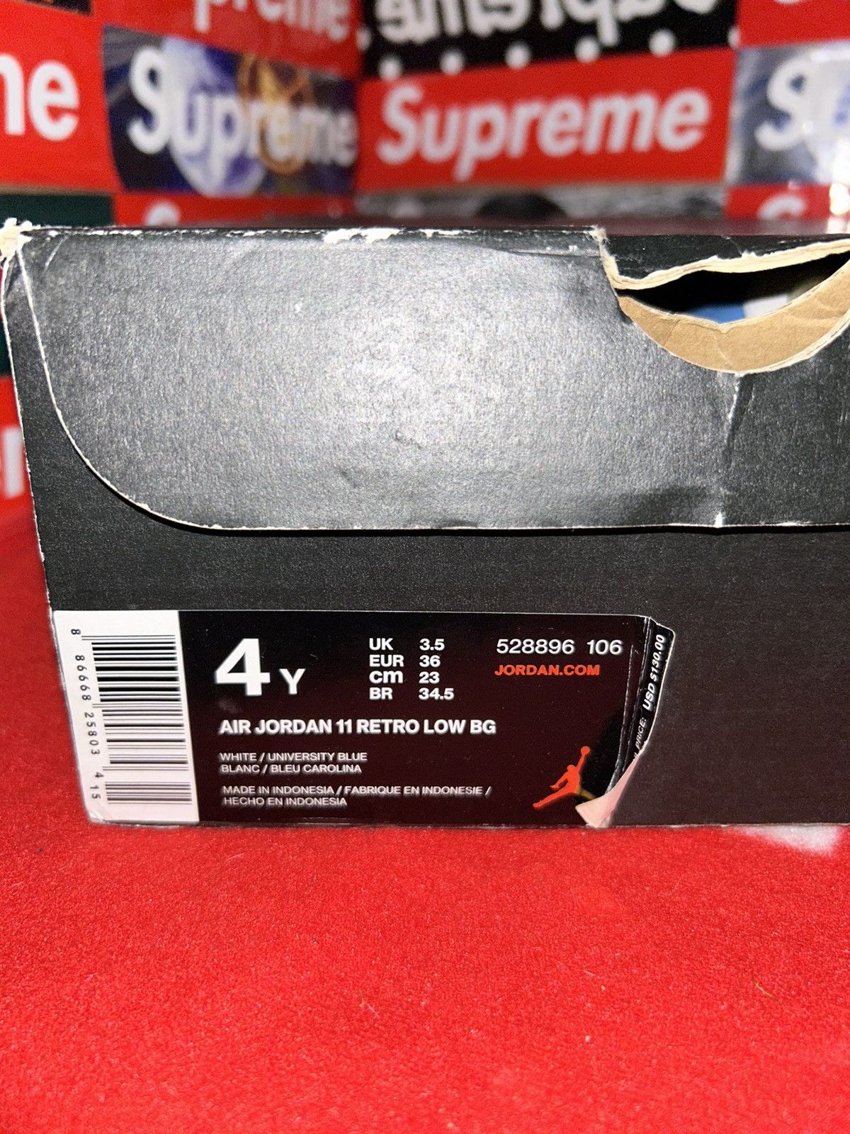 Jordan Brand Jordan 11 Retro Low University Blue (GS) 528896-106 size 4y Size US 5 / EU 37 - 11 Thumbnail