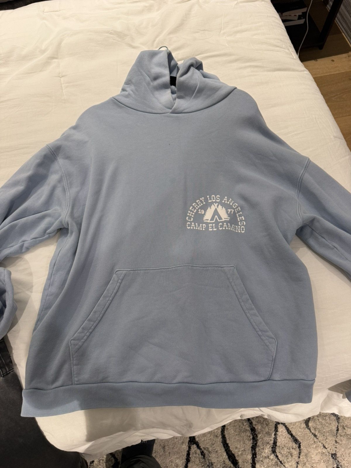 Cherry LA CHERRY LA HOODIE Size US L / EU 52-54 / 3 - 1 Thumbnail