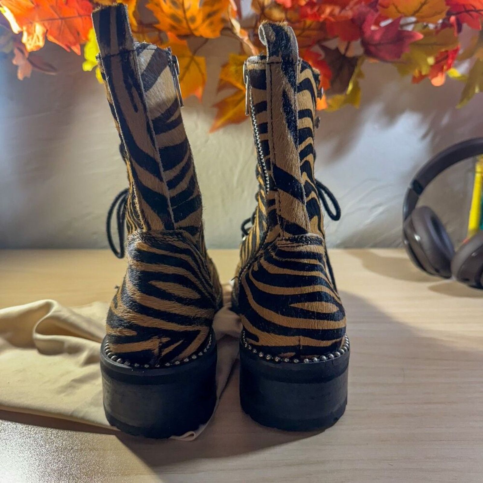 Other AQUA Jax (AQ-JAX) Zebra Calf Hair Combat Boots tud Trim 8.5 Size US 8.5 / IT 38.5 - 6 Thumbnail