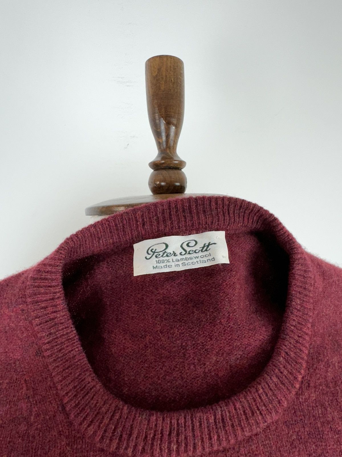 Vintage Men’s Vintage Peter Scott Wool Crew Neck Sweater size 40 Size US M / EU 48-50 / 2 - 5 Thumbnail