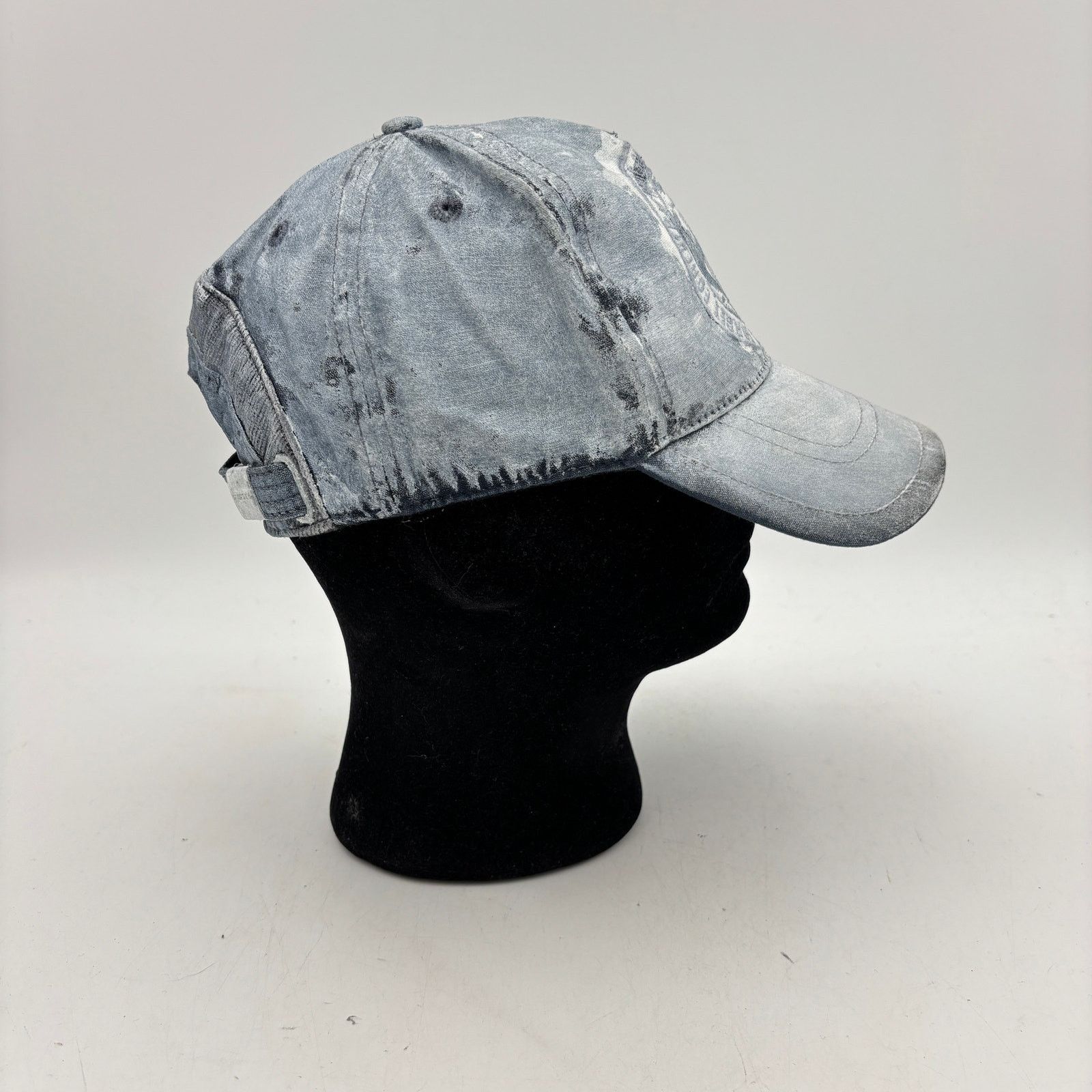 Diesel Diesel White Painted Hat Adjustable Avant Garde Y2K Size ONE SIZE - 3 Thumbnail