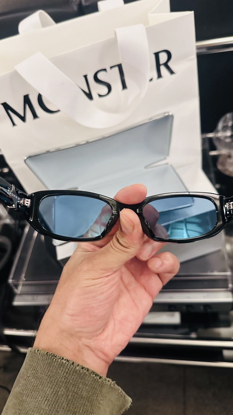 Gentle Monster Gentle monster Kafka 01(BL) sunglasses Size ONE SIZE - 11 Thumbnail