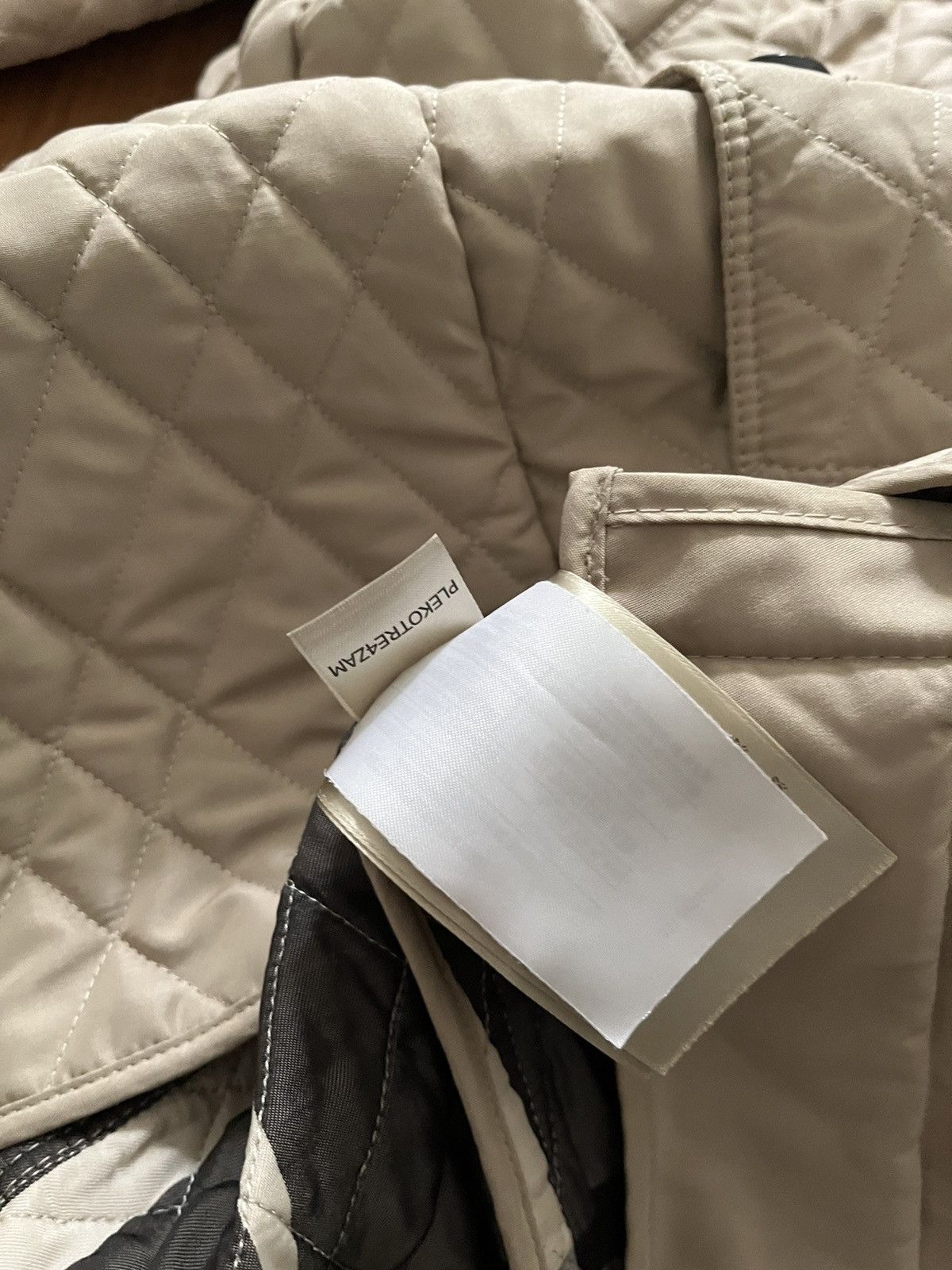 Burberry Burberry lightweight quilted short coat Beige Size S / US 4 / IT 40 - 3 Thumbnail