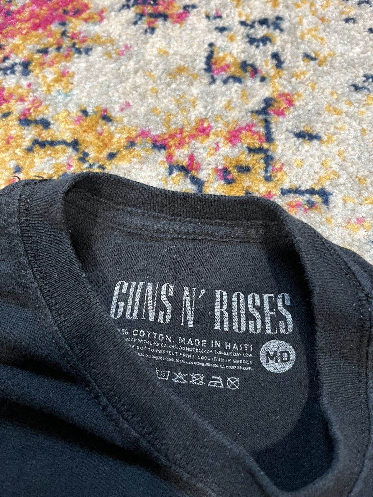 Vintage Guns and roses shirt medium Size US M / EU 48-50 / 2 - 5 Thumbnail