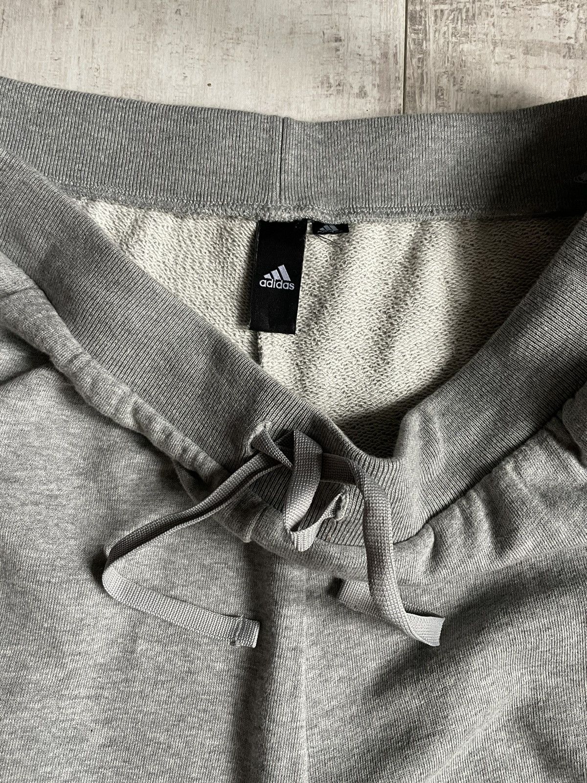 Adidas Adidas Y2K Stripes Flower Sweatpants Baggy Fit RARE Size 27" / US 4 / IT 40 - 6 Thumbnail
