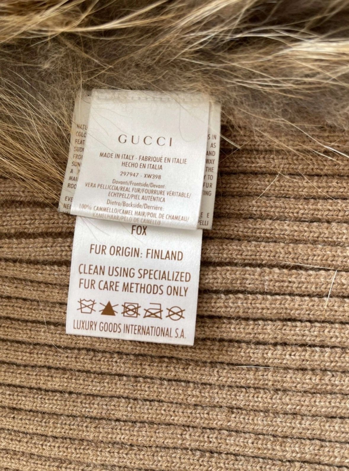 Gucci TOM FORD ERA FOX FUR KNITTED VEST Size S / US 4 / IT 40 - 6 Thumbnail