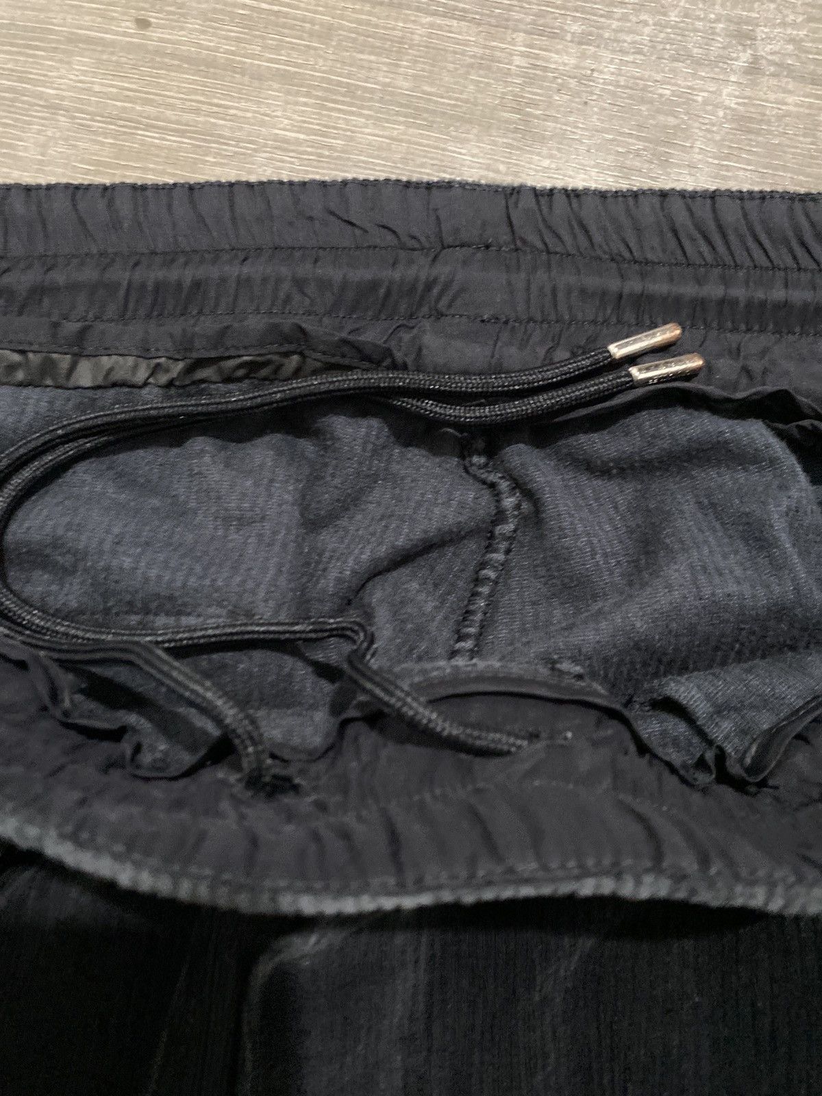 Moncler Moncler Corduroy jogger pants Size US 32 / EU 48 - 5 Thumbnail