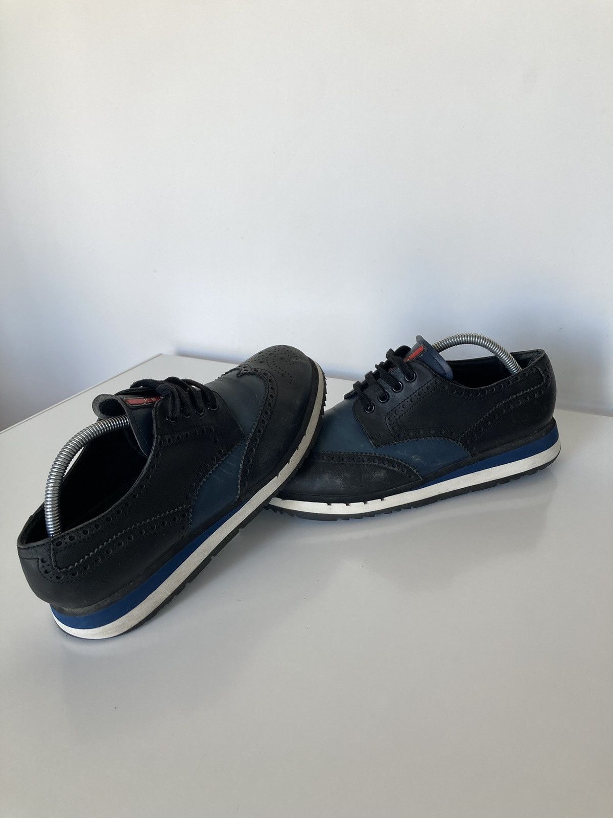 Prada Vintage prada perforated leather lace up casual shoes 8 43 Size US 8 / EU 41 - 7 Thumbnail