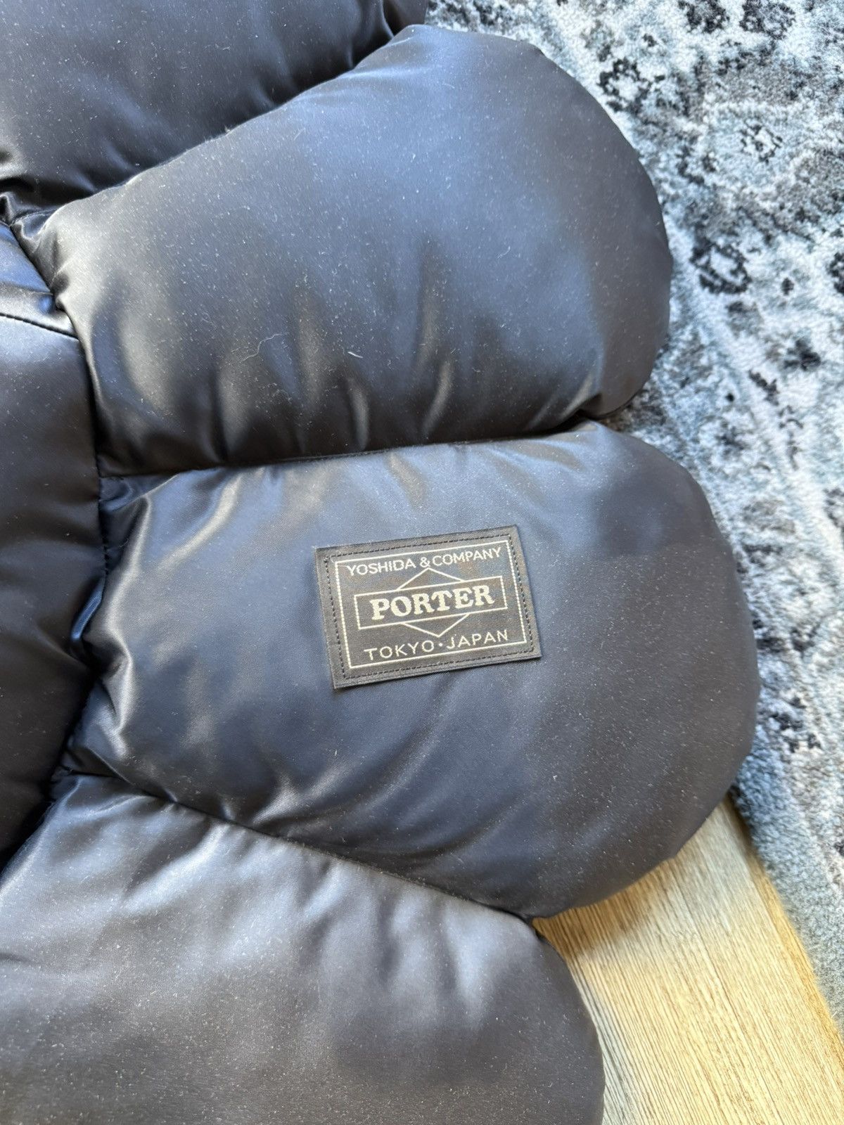Takashi Murakami Takashi Murakami x Porter 1M Plush Pillow w/ Flaw Size ONE SIZE - 3 Thumbnail