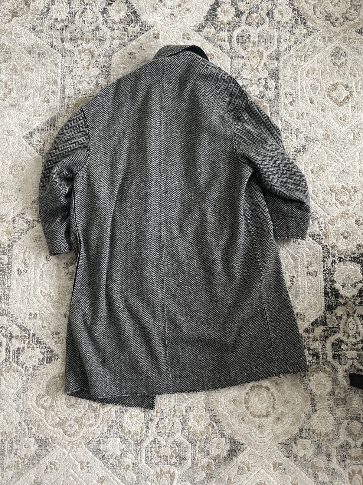 YOKE DOUBLE JACQUARD KNIT HERRINGBONE BALCOLLAR COAT Size US M / EU 48-50 / 2 - 5 Thumbnail