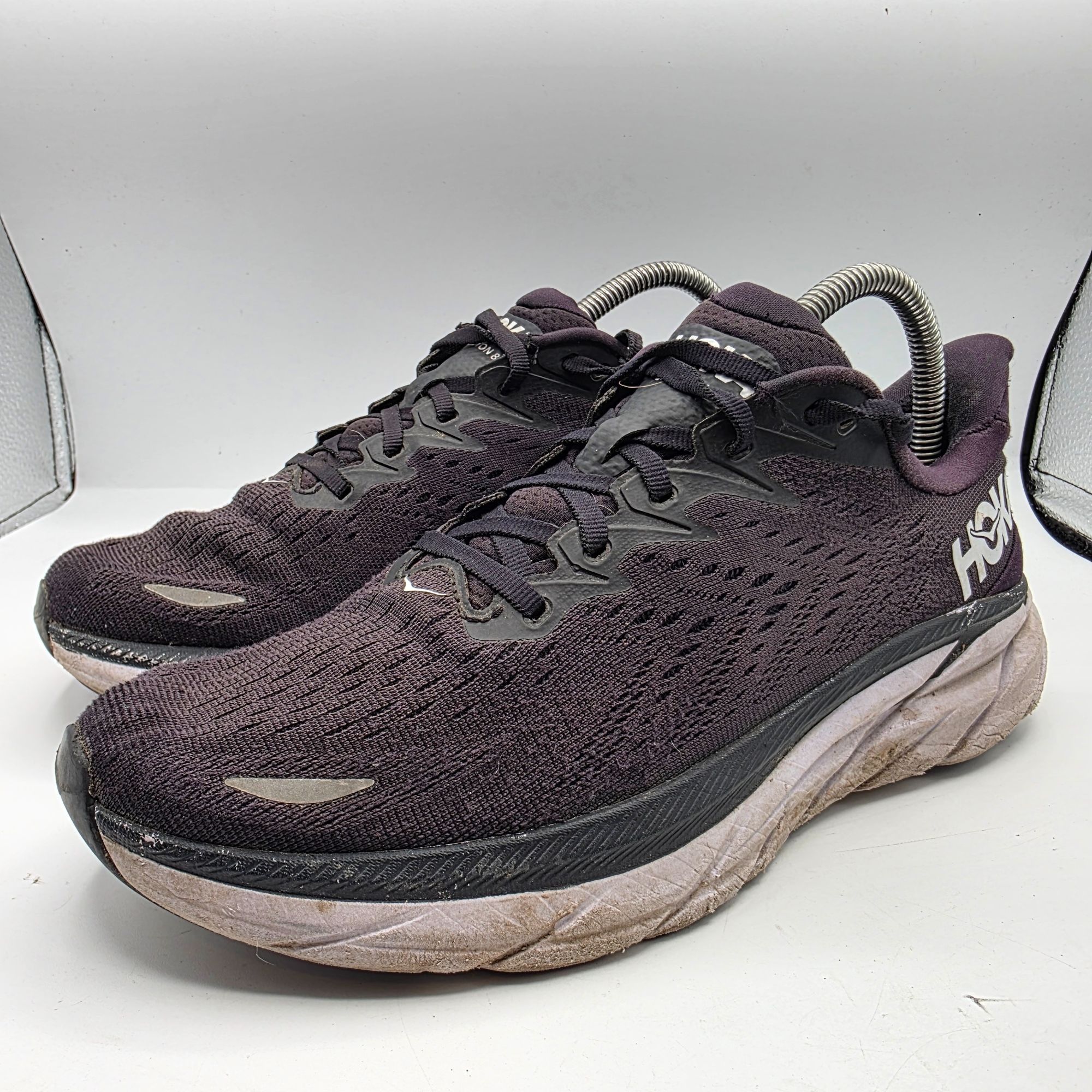 Hoka Hoka One One Clifton 8 Womens 9 B Black Athletic Shoes Runni Size US 9 / IT 39 - 4 Thumbnail