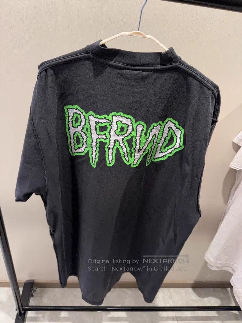 Balenciaga Balenciaga Black T-Shirt Size US S / EU 44-46 / 1 - 2 Thumbnail