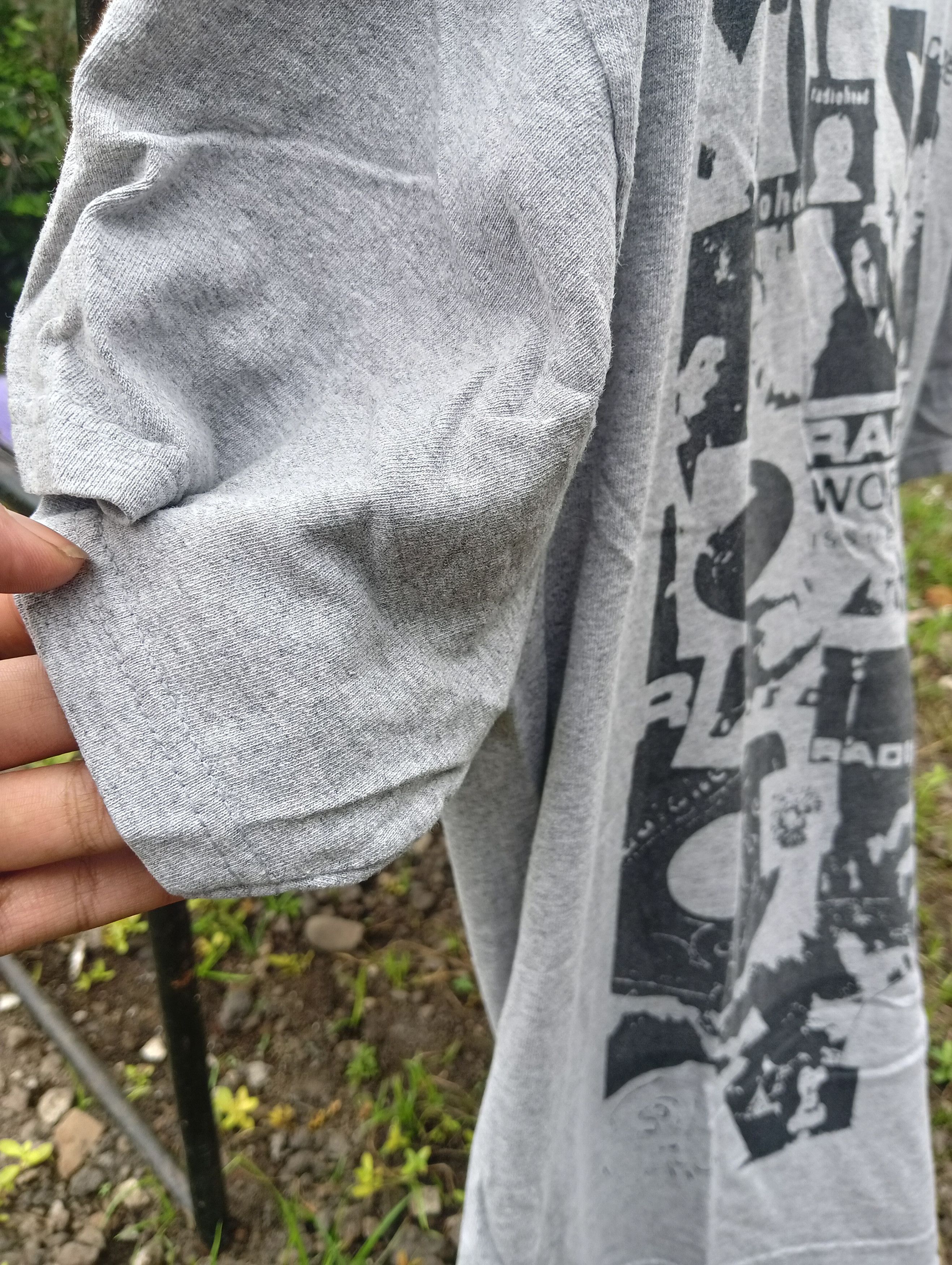 Band Tees × Vintage Vintage Tees | Radiohead Size US L / EU 52-54 / 3 - 6 Thumbnail