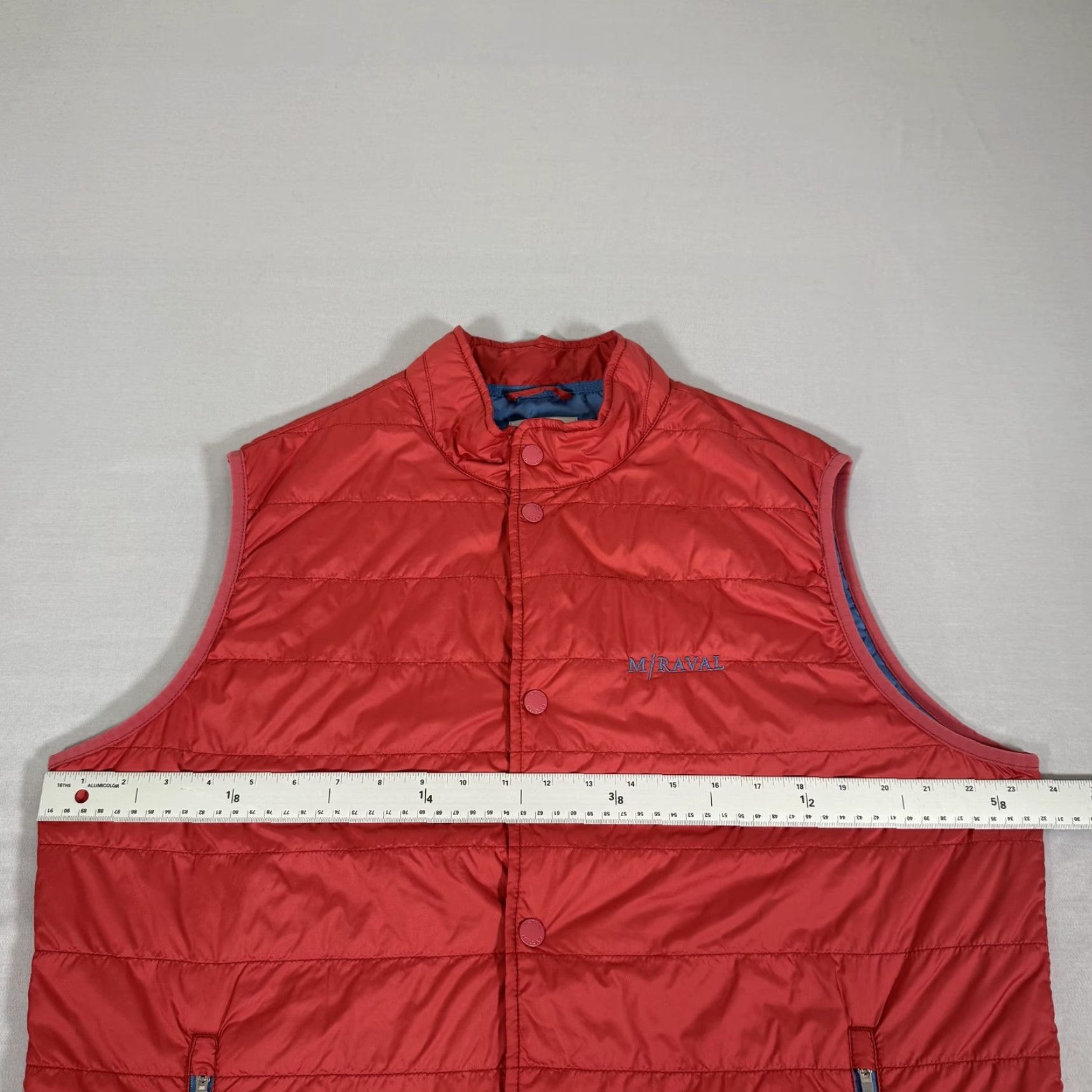 Peter Millar Peter Millar Vest Mens Large Red Quilted Puffer Snap Front Golf Lightweight Size US L / EU 52-54 / 3 - 3 Thumbnail