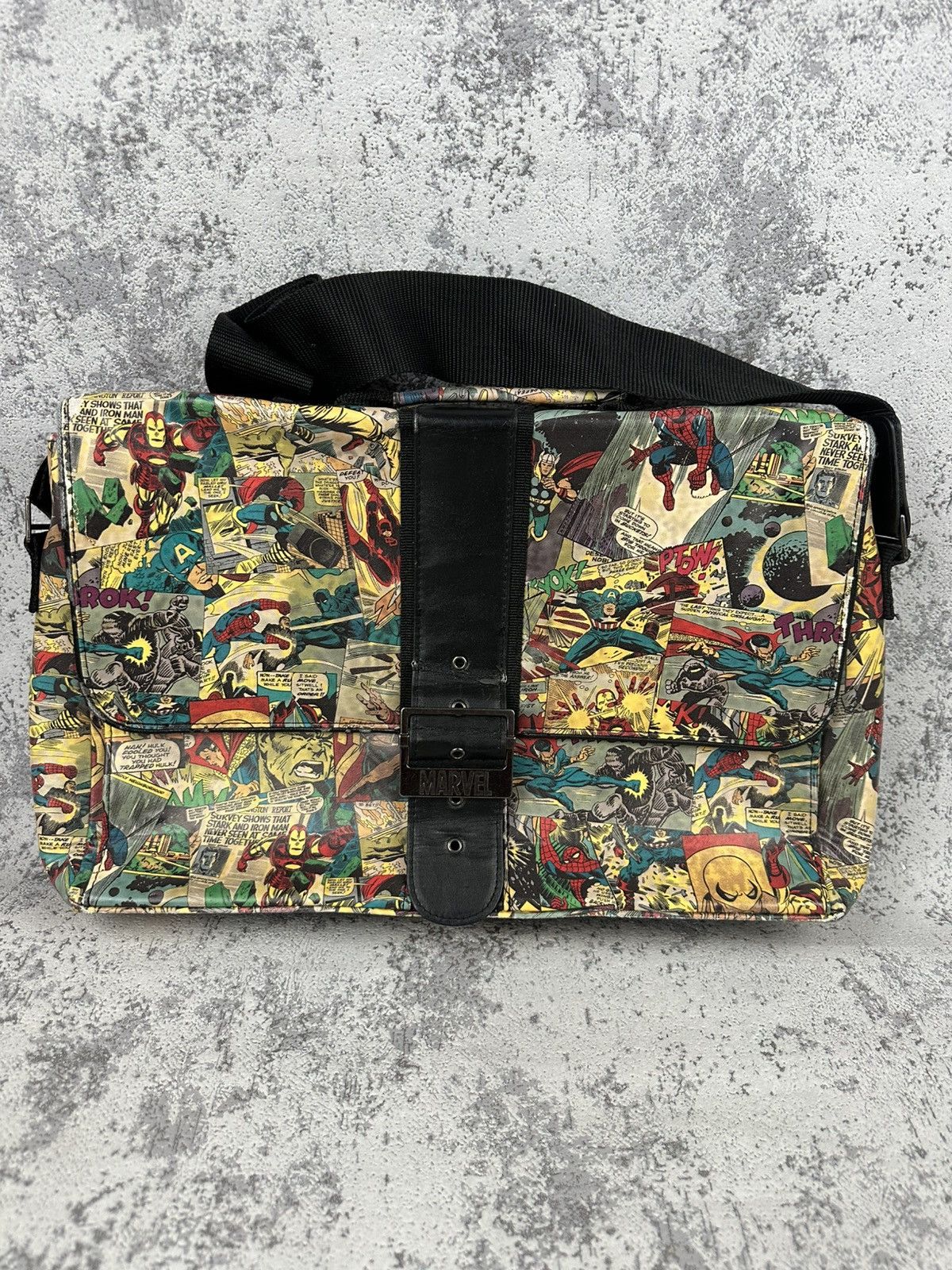 Marvel Comics Vintage Marvel Comics Print Messenger Bag Shoulder Satchel Size ONE SIZE - 1 Thumbnail