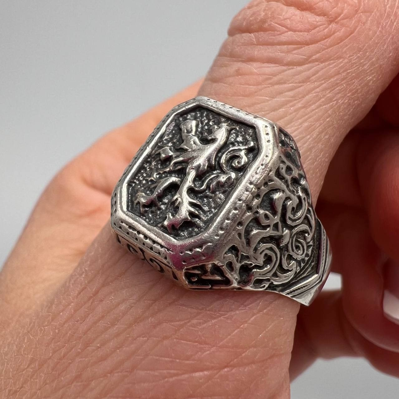 Sterling Silver Vintage 925 Sterling Silver Lion Signet Ring Size 12 Size ONE SIZE - 6 Thumbnail
