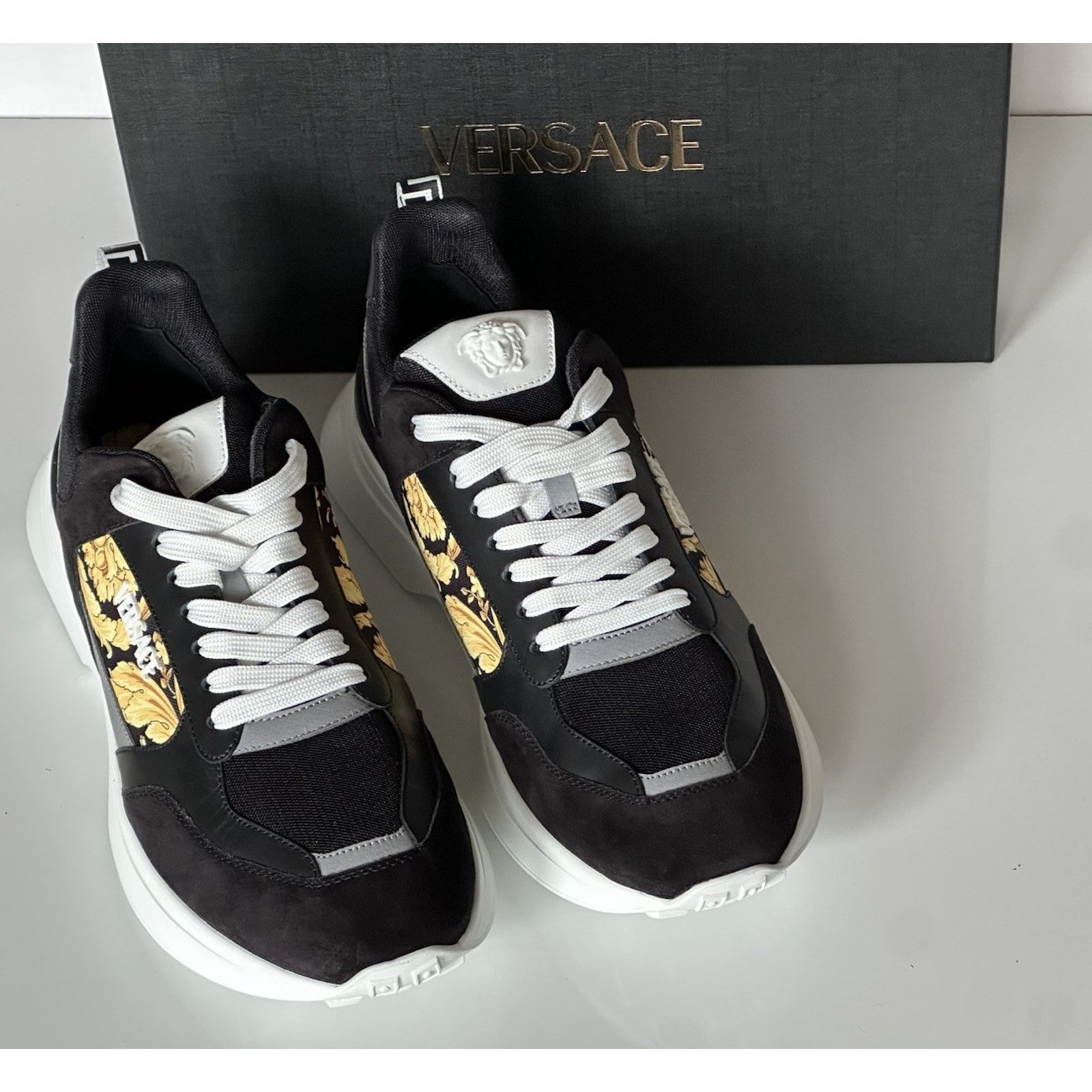 Versace Versace Medusa Men’s Black/Gold Sneakers 12 US 1011942 Size US 12 / EU 45 - 16 Thumbnail