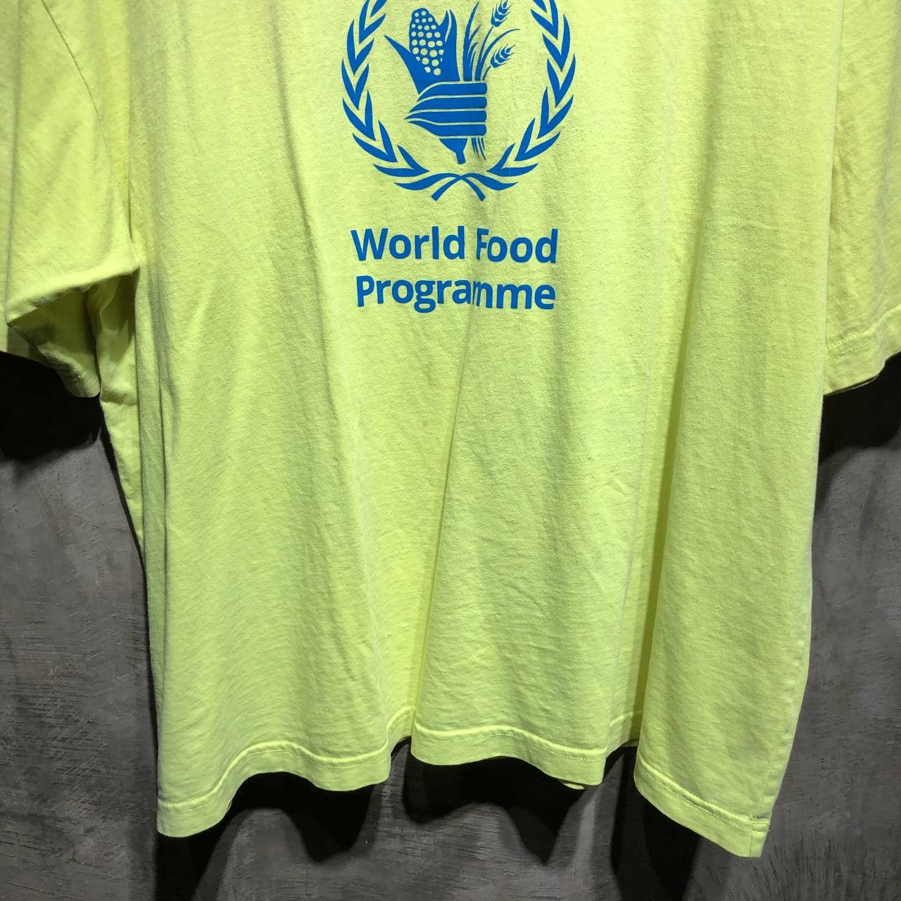 Balenciaga Balenciaga World Food Programme Tee Size US XL / EU 56 / 4 - 7 Thumbnail