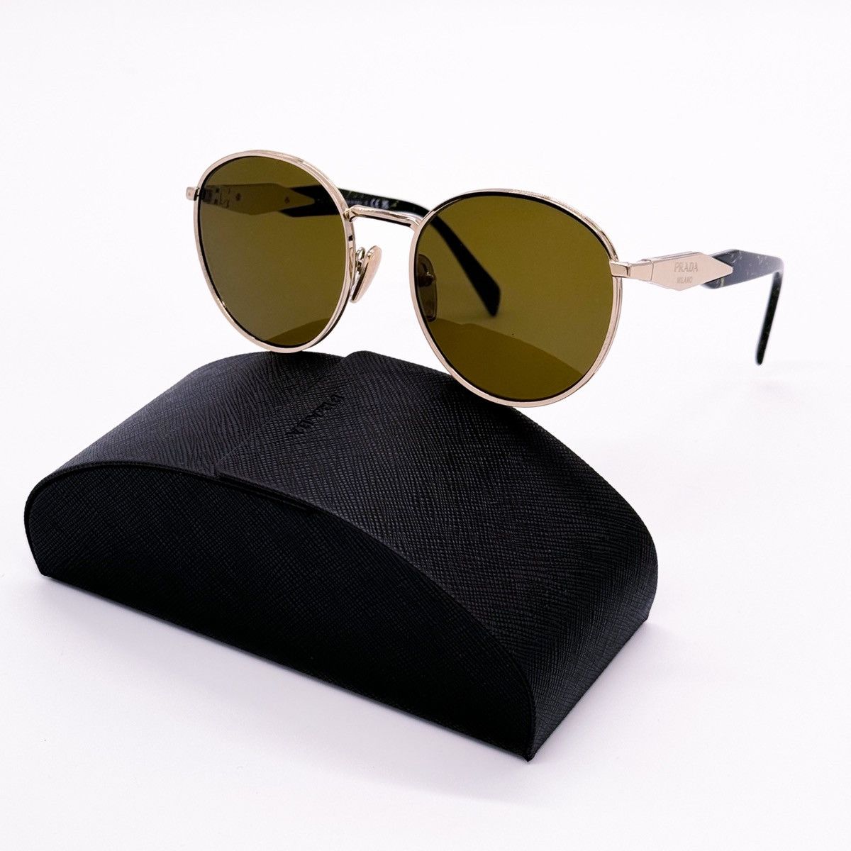 image of New Prada Pr56Zs Zvn01T Sunglasses Pr 56Zs Spr 56Z Eyewear in Brown, Women's