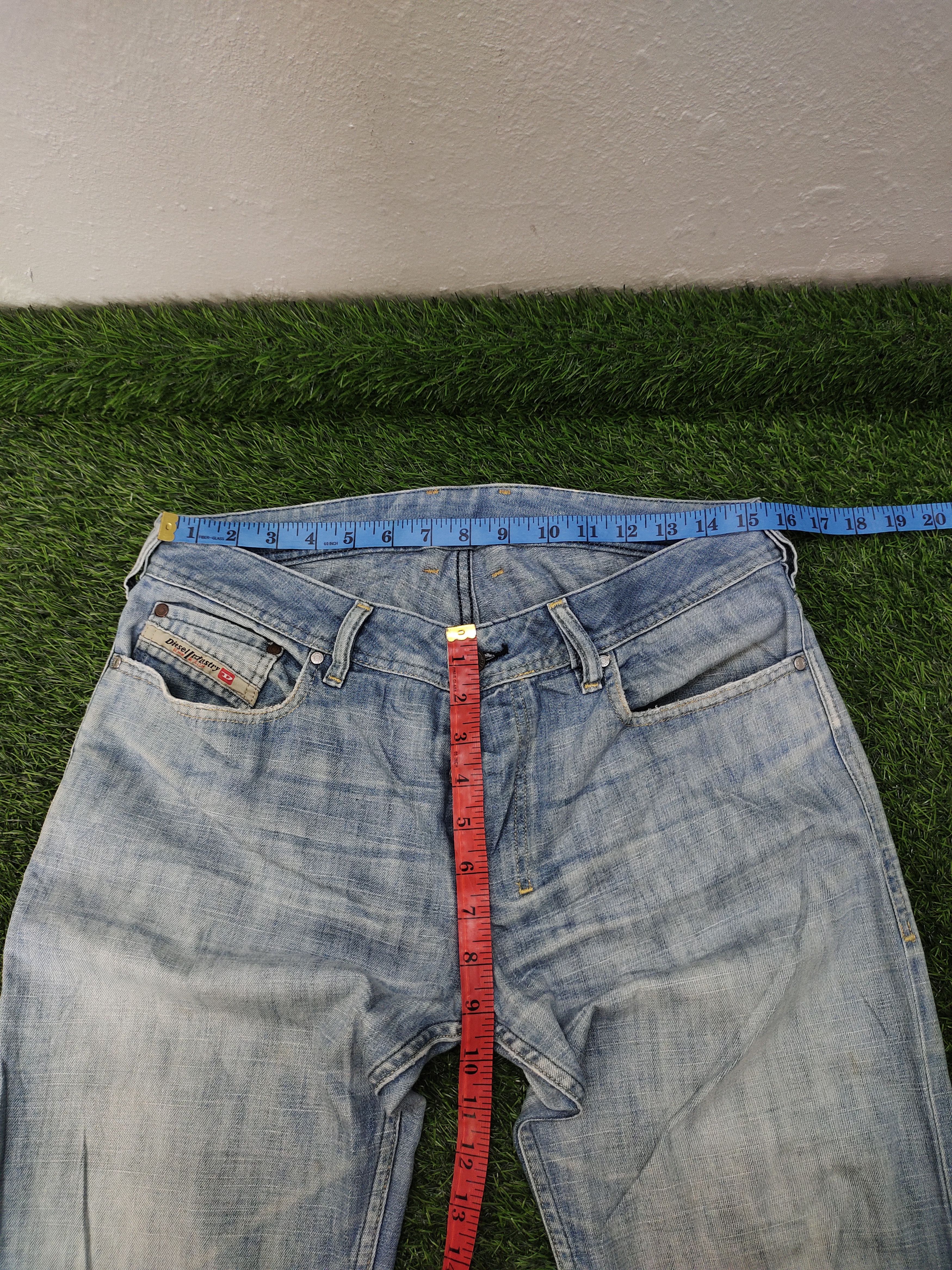Diesel Flare Jeans Diesel Clawmark Distress Faded Denim Bootcut Y2k Size US 32 / EU 48 - 19 Thumbnail