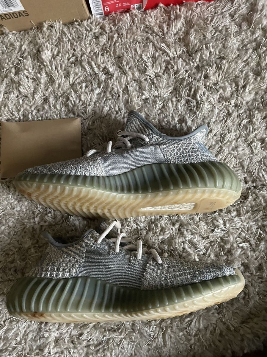 Yeezy Yeezy 350 Israfil Size US 7.5 / EU 40-41 - 3 Thumbnail