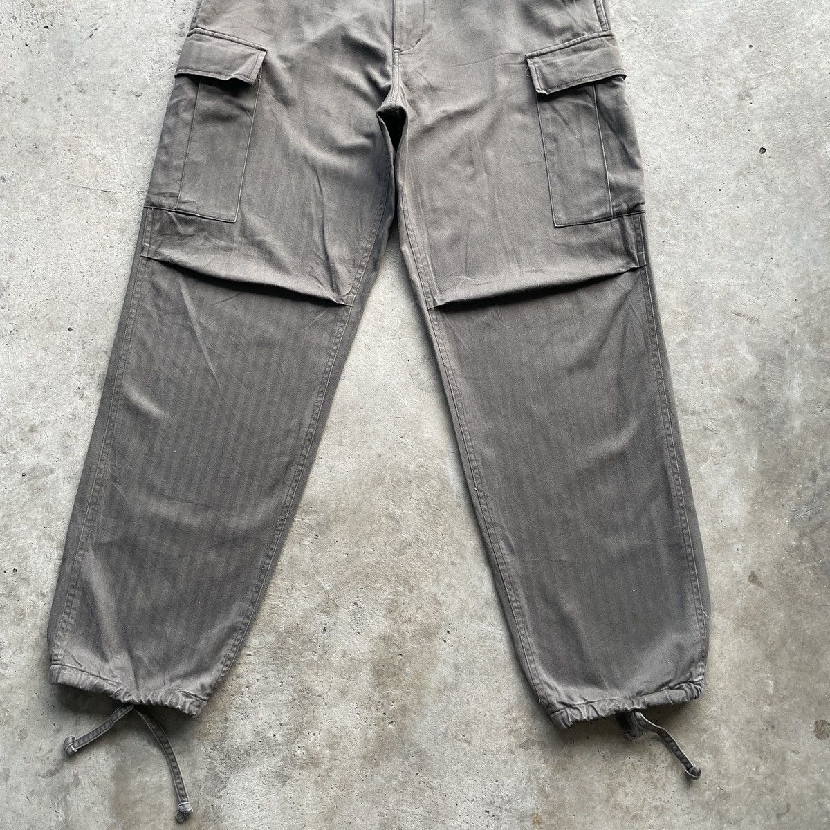 Japanese Brand × Vintage Vintage Japanese Faded Parachute Cargo Pants Tactical W33 Size US 33 - 4 Thumbnail